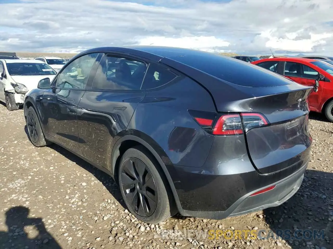 2 Photograph of a damaged car 7SAYGAEE6SF252755 TESLA MODEL Y 2025