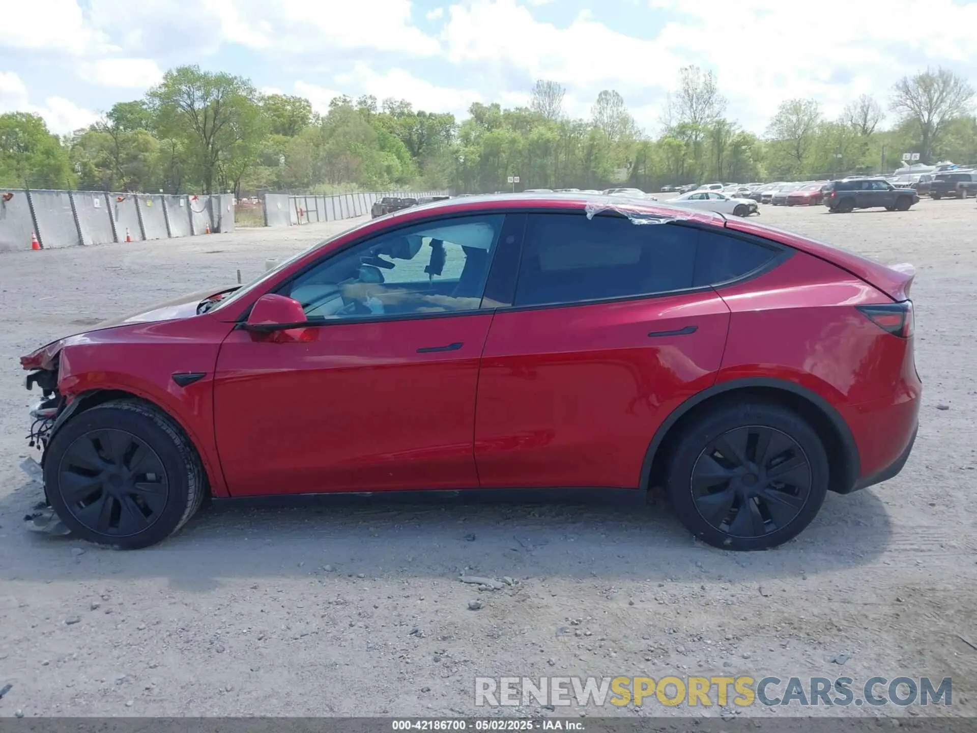 14 Photograph of a damaged car 7SAYGAEE8SF265863 TESLA MODEL Y 2025