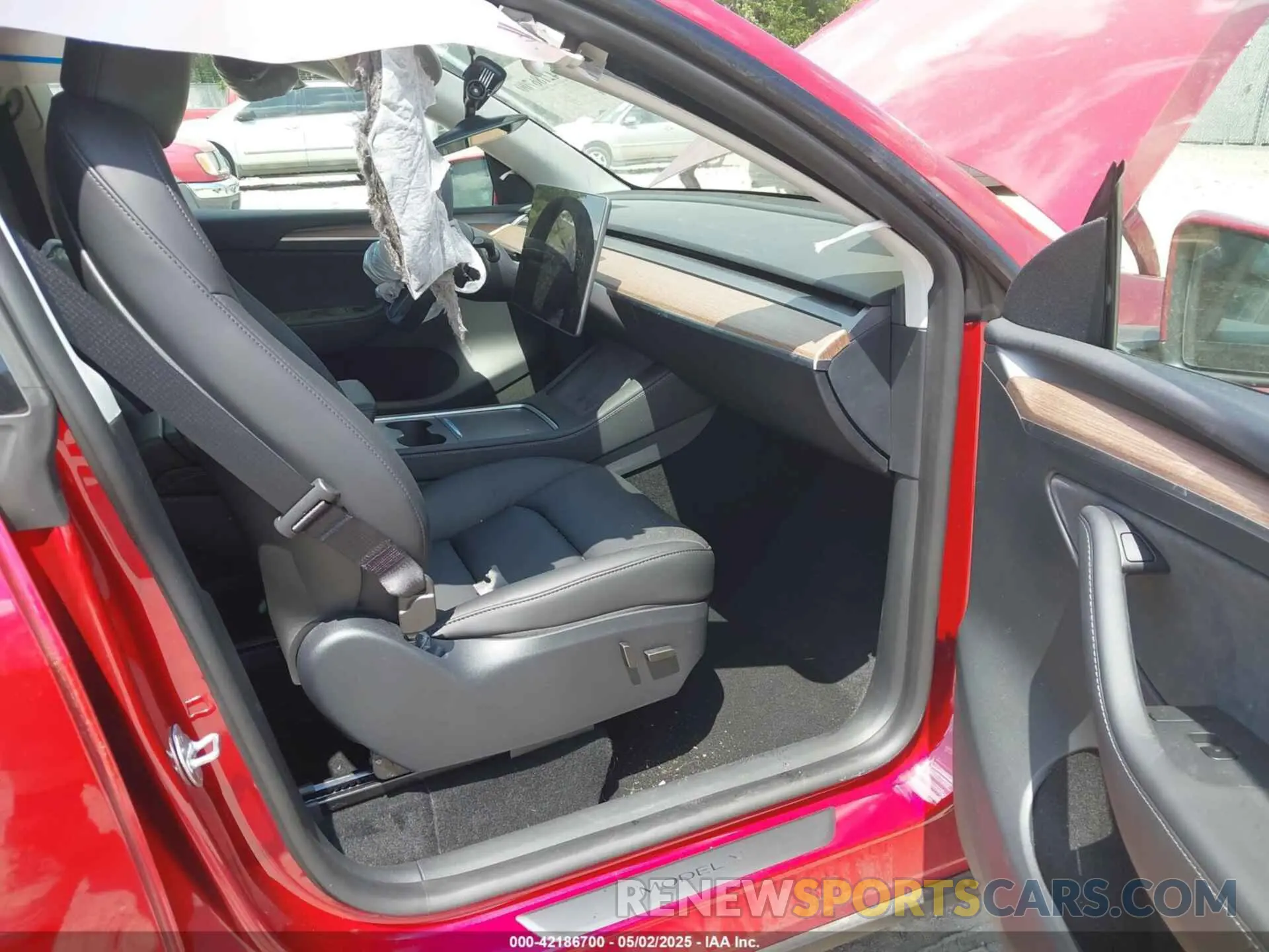 5 Photograph of a damaged car 7SAYGAEE8SF265863 TESLA MODEL Y 2025