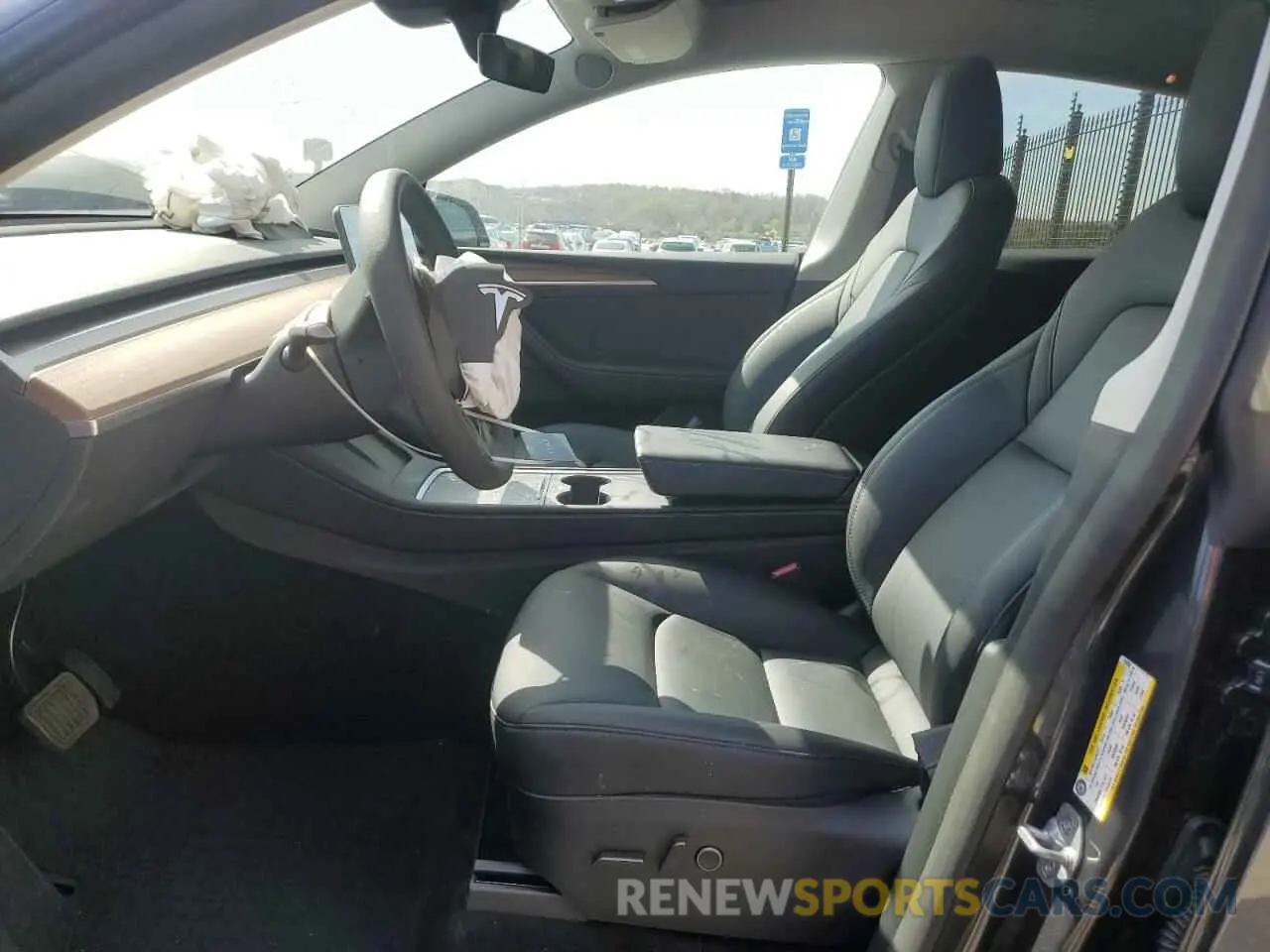 7 Photograph of a damaged car 7SAYGAEEXSF253326 TESLA MODEL Y 2025