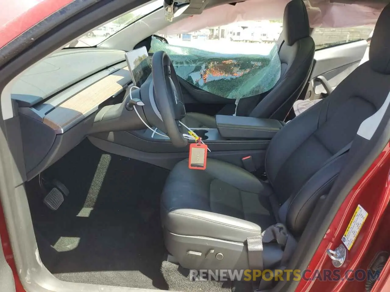 7 Photograph of a damaged car 7SAYGAEEXSF279327 TESLA MODEL Y 2025