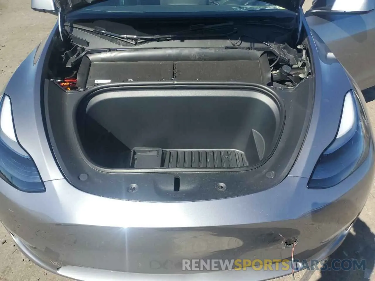 11 Фотография поврежденного автомобиля 7SAYGDED0SF247561 TESLA MODEL Y 2025