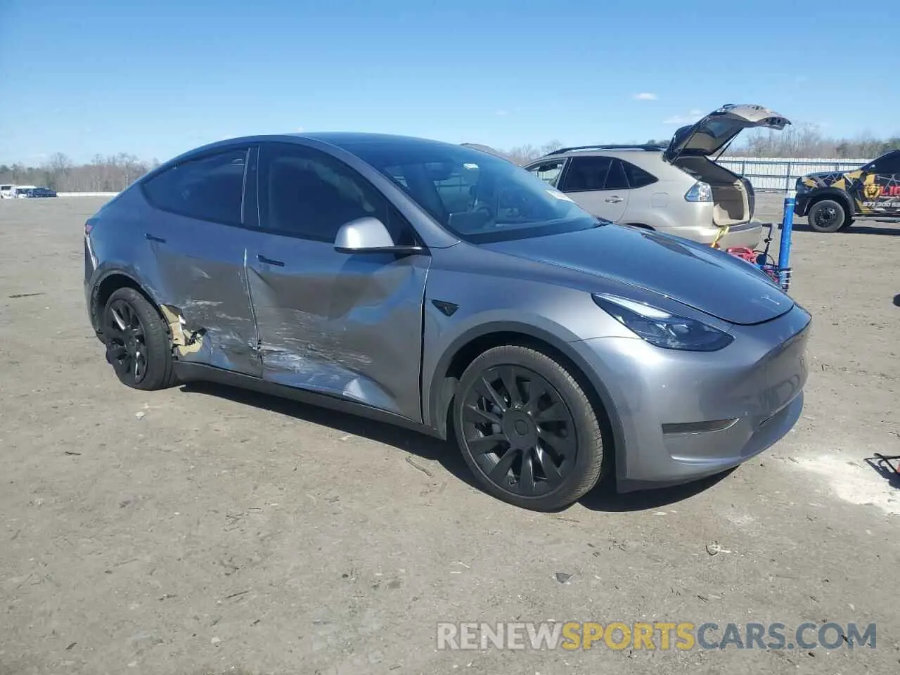 4 Фотография поврежденного автомобиля 7SAYGDED0SF247561 TESLA MODEL Y 2025