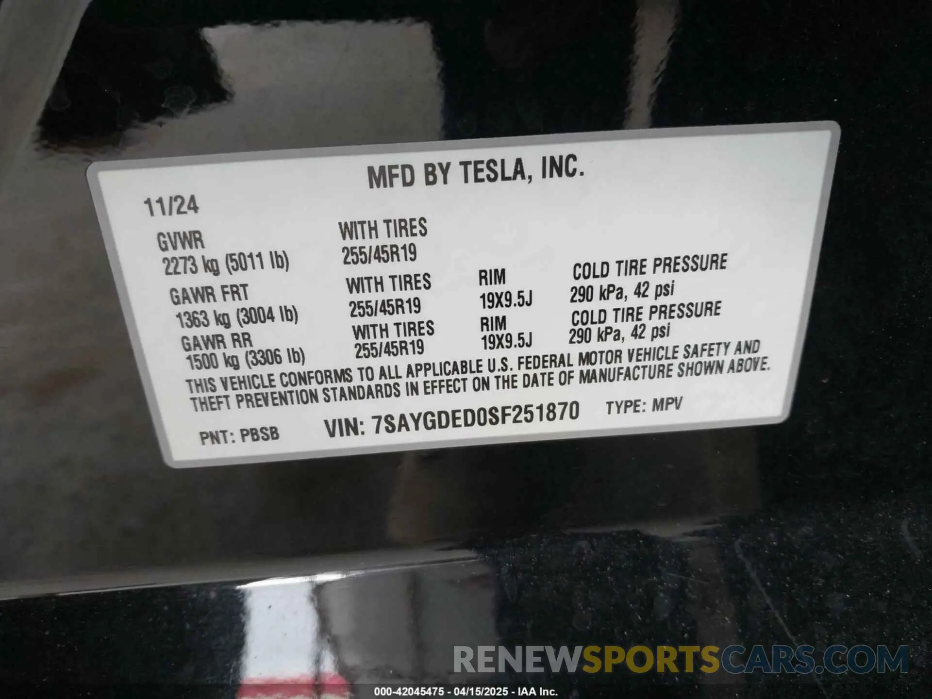 9 Photograph of a damaged car 7SAYGDED0SF251870 TESLA MODEL Y 2025