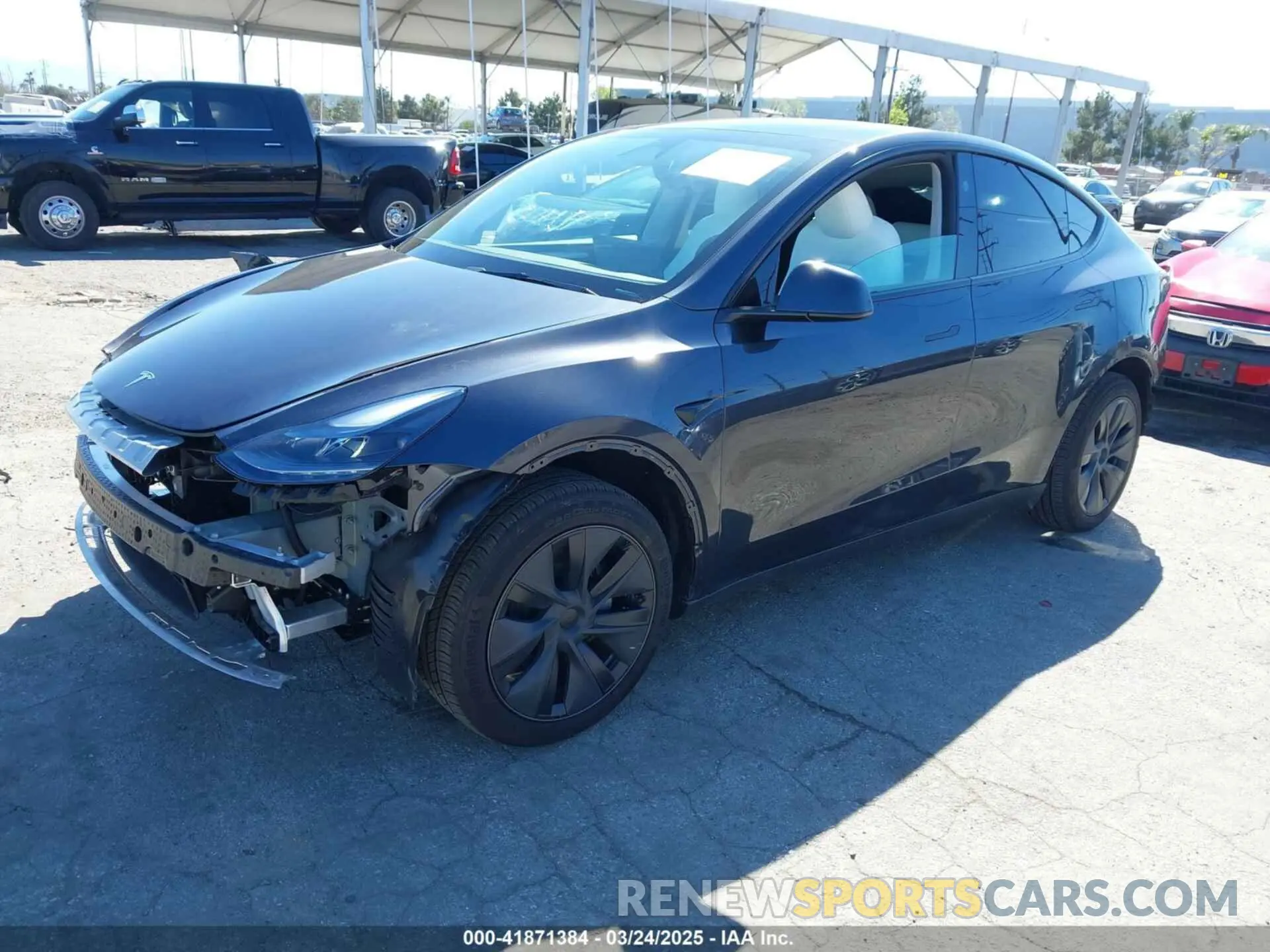 2 Photograph of a damaged car 7SAYGDED0SF314885 TESLA MODEL Y 2025