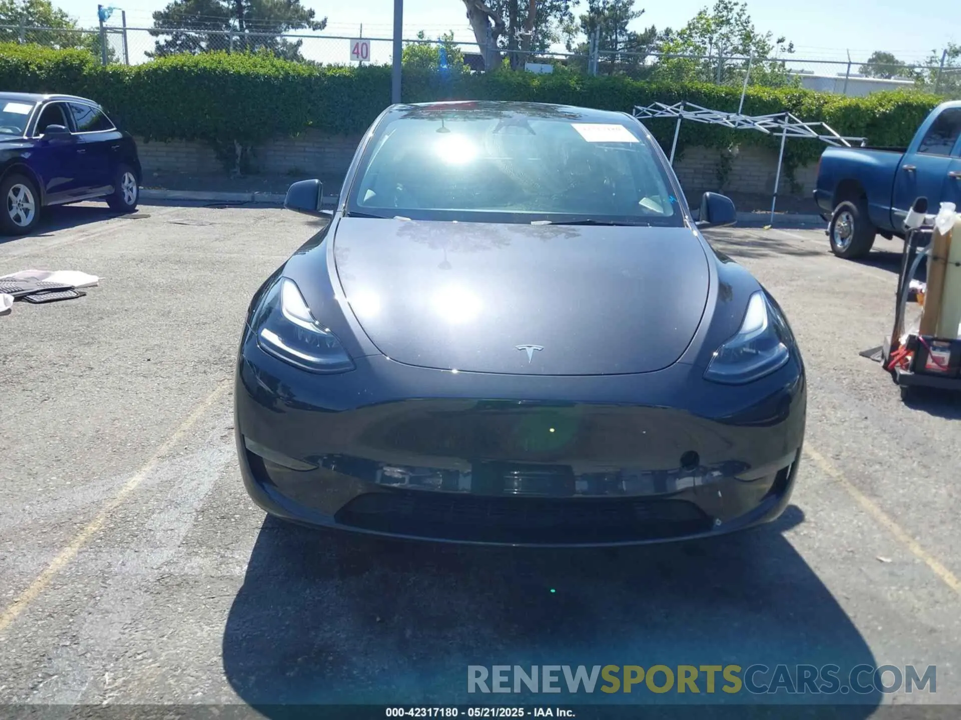 12 Фотография поврежденного автомобиля 7SAYGDED1SF220689 TESLA MODEL Y 2025