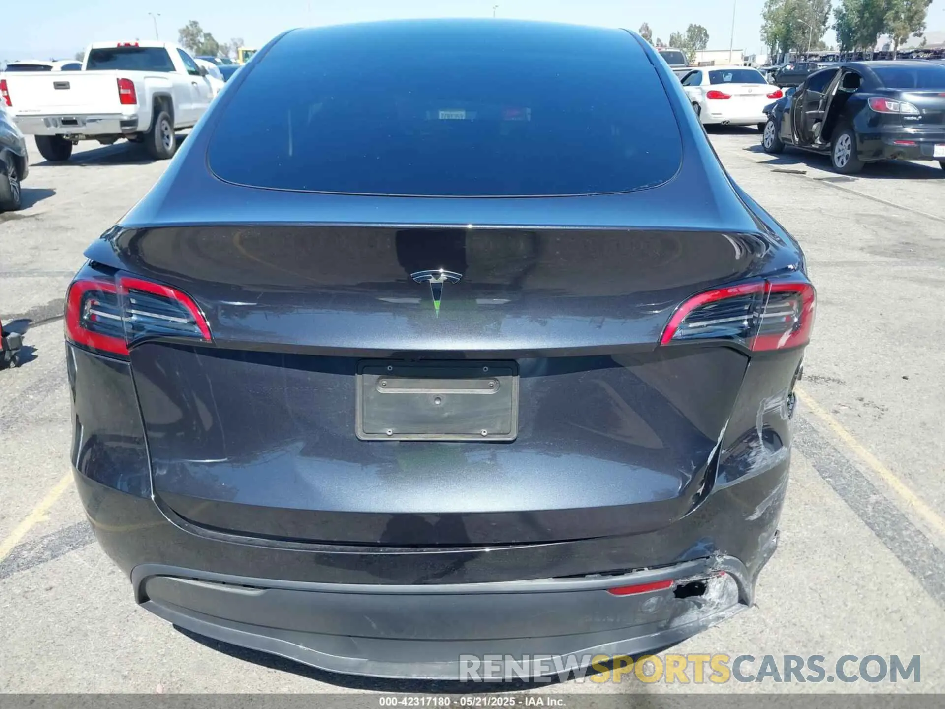 16 Фотография поврежденного автомобиля 7SAYGDED1SF220689 TESLA MODEL Y 2025