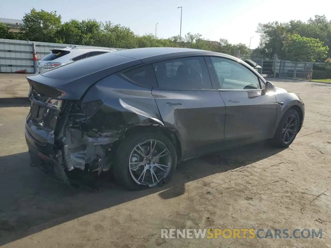 3 Photograph of a damaged car 7SAYGDED2SA374423 TESLA MODEL Y 2025