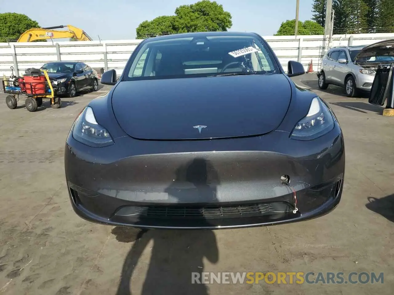 5 Photograph of a damaged car 7SAYGDED2SA374423 TESLA MODEL Y 2025