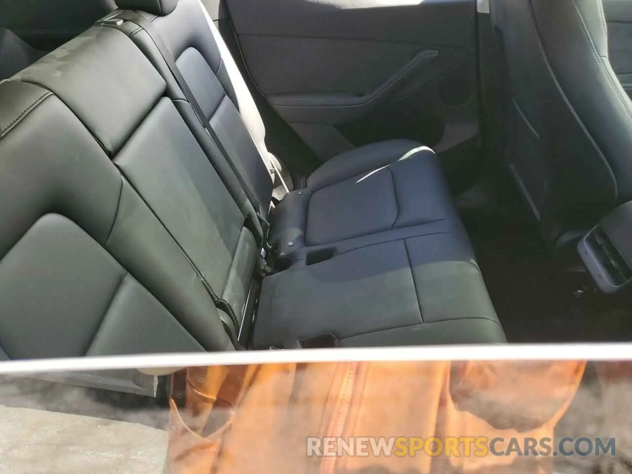 10 Фотография поврежденного автомобиля 7SAYGDED2SF258139 TESLA MODEL Y 2025