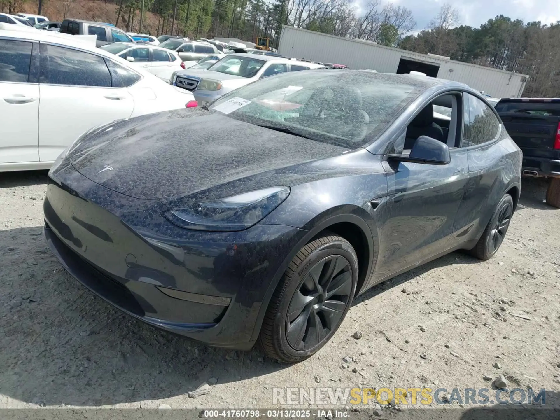 2 Photograph of a damaged car 7SAYGDED3SA352138 TESLA MODEL Y 2025