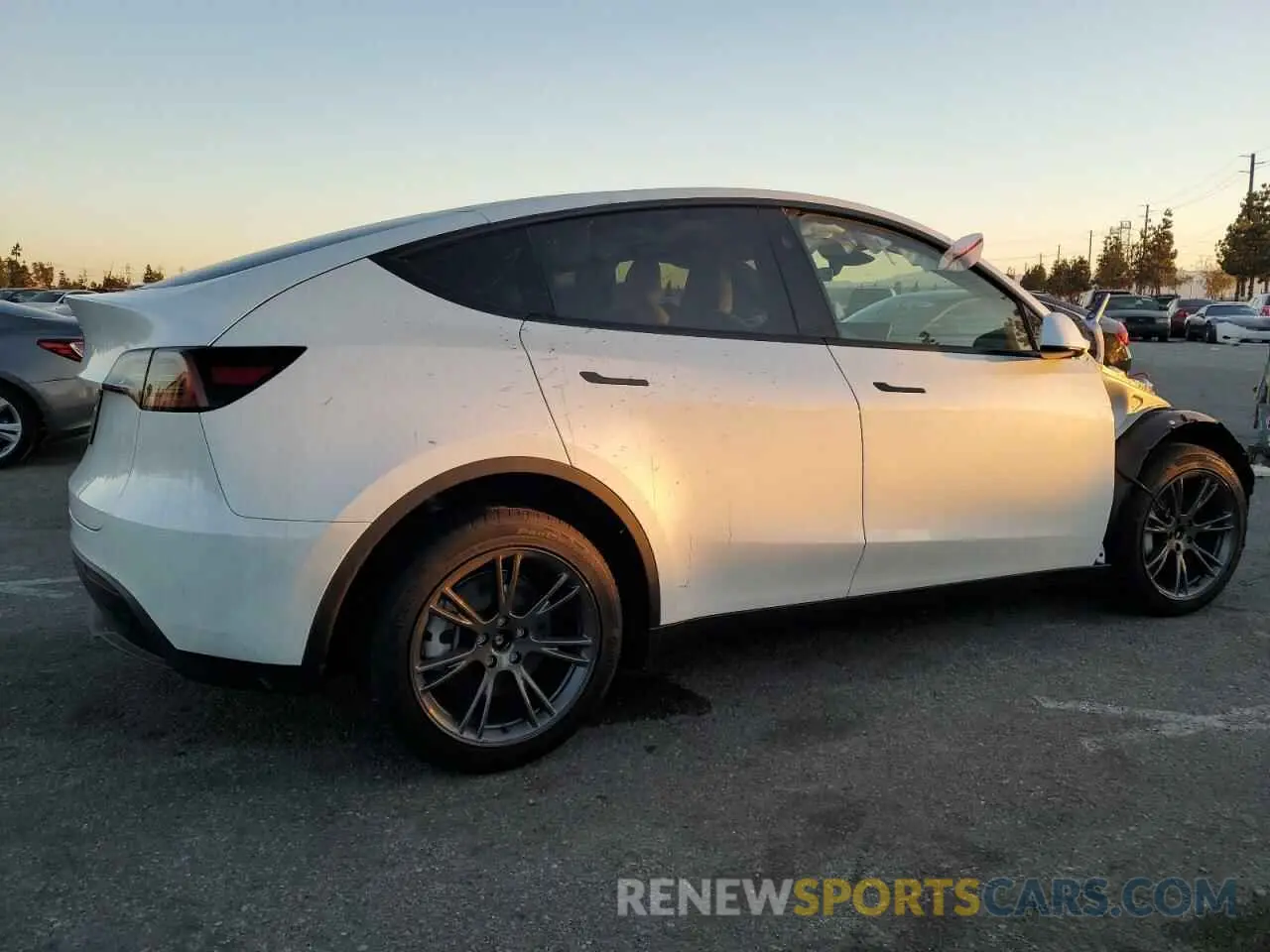3 Фотография поврежденного автомобиля 7SAYGDED3SF222525 TESLA MODEL Y 2025