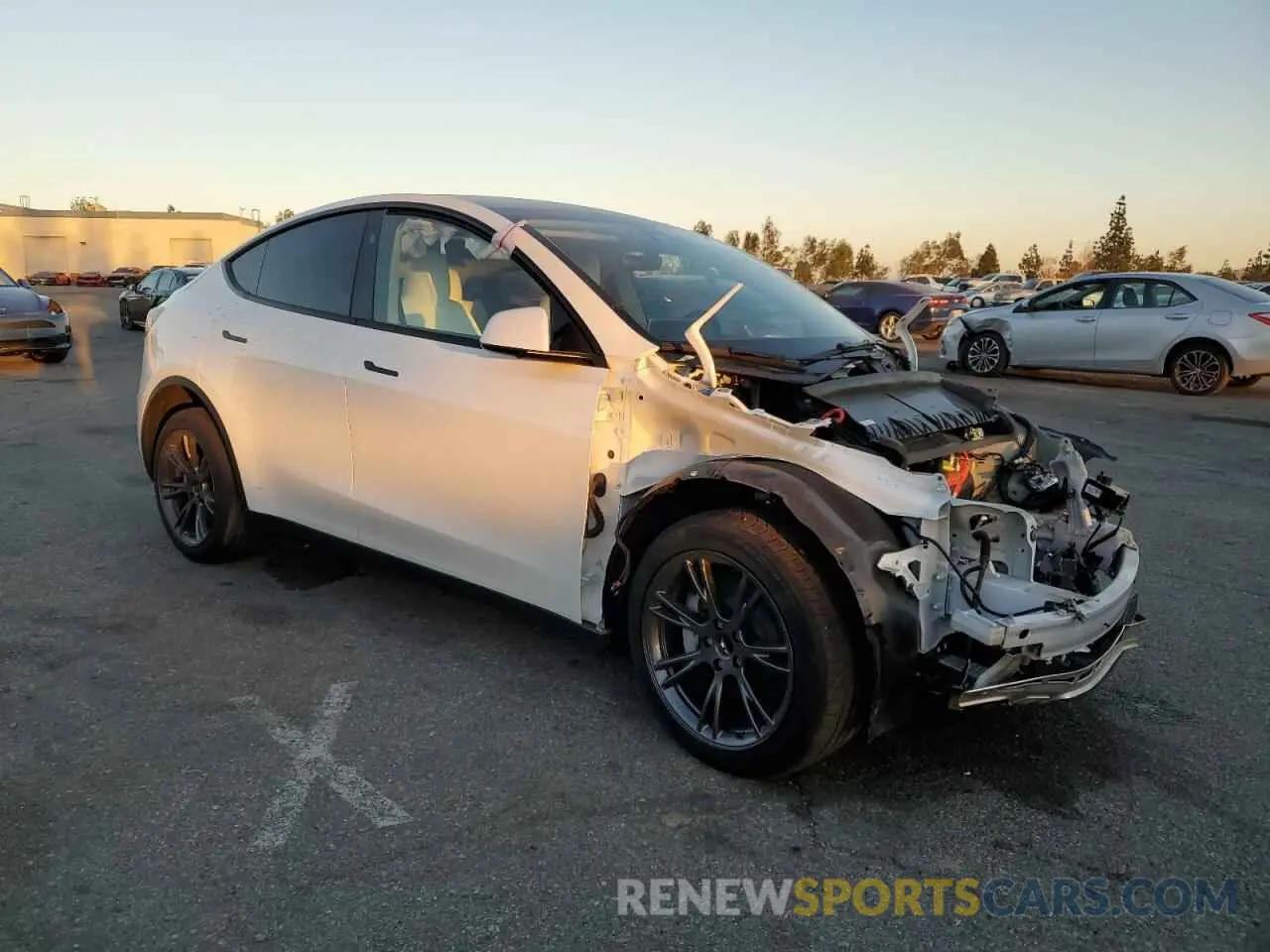 4 Фотография поврежденного автомобиля 7SAYGDED3SF222525 TESLA MODEL Y 2025