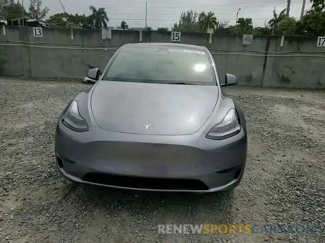 14 Photograph of a damaged car 7SAYGDED3SF281798 TESLA MODEL Y 2025