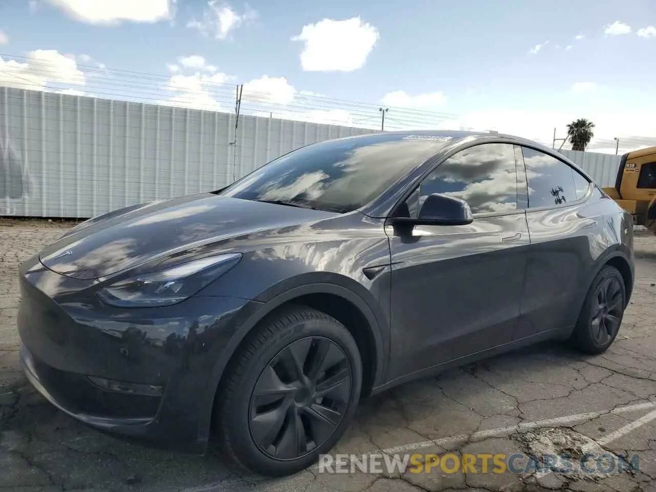 1 Photograph of a damaged car 7SAYGDED4SF267747 TESLA MODEL Y 2025