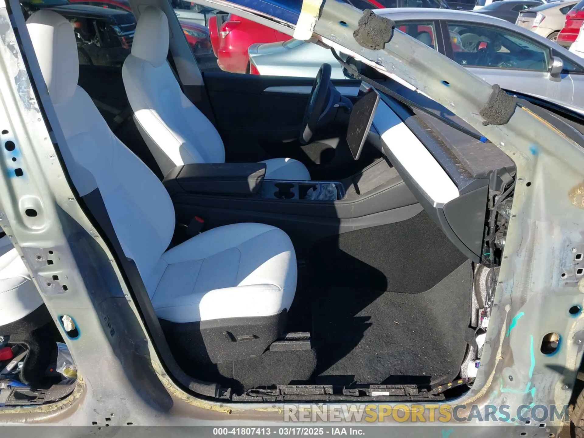 5 Фотография поврежденного автомобиля 7SAYGDED5SA374626 TESLA MODEL Y 2025
