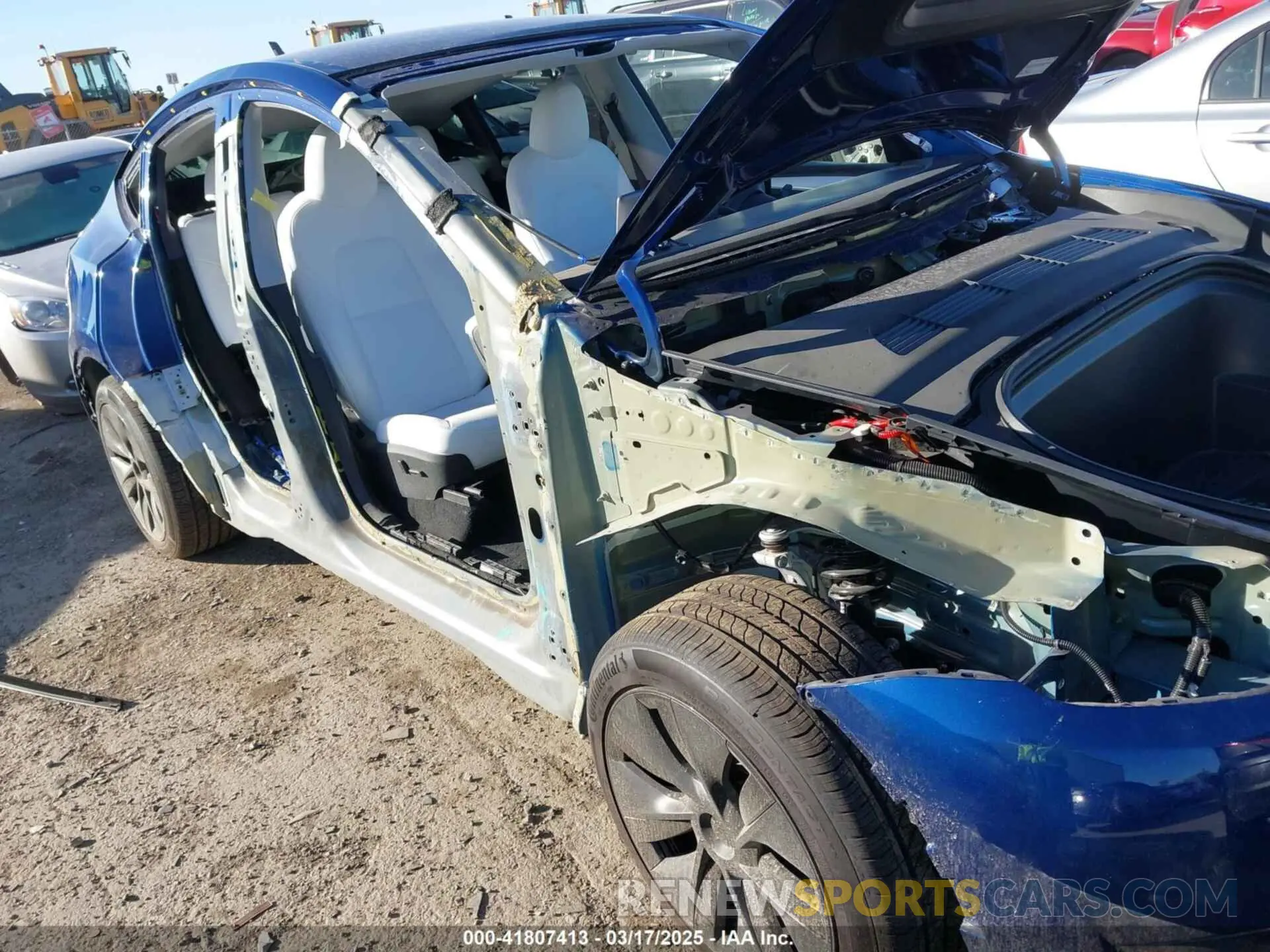 6 Фотография поврежденного автомобиля 7SAYGDED5SA374626 TESLA MODEL Y 2025