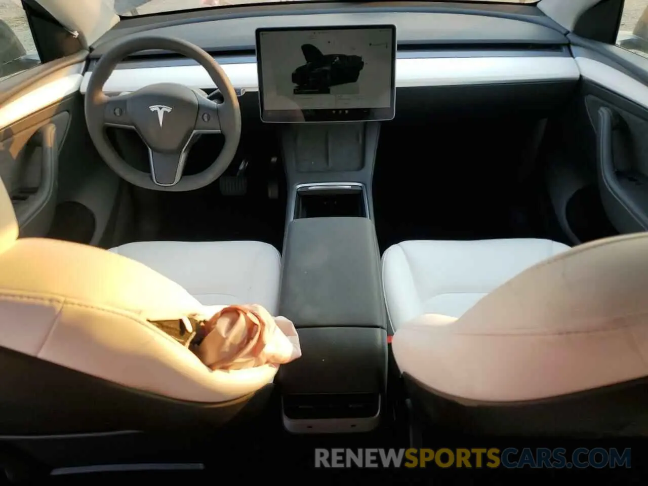 8 Фотография поврежденного автомобиля 7SAYGDED6SF228593 TESLA MODEL Y 2025
