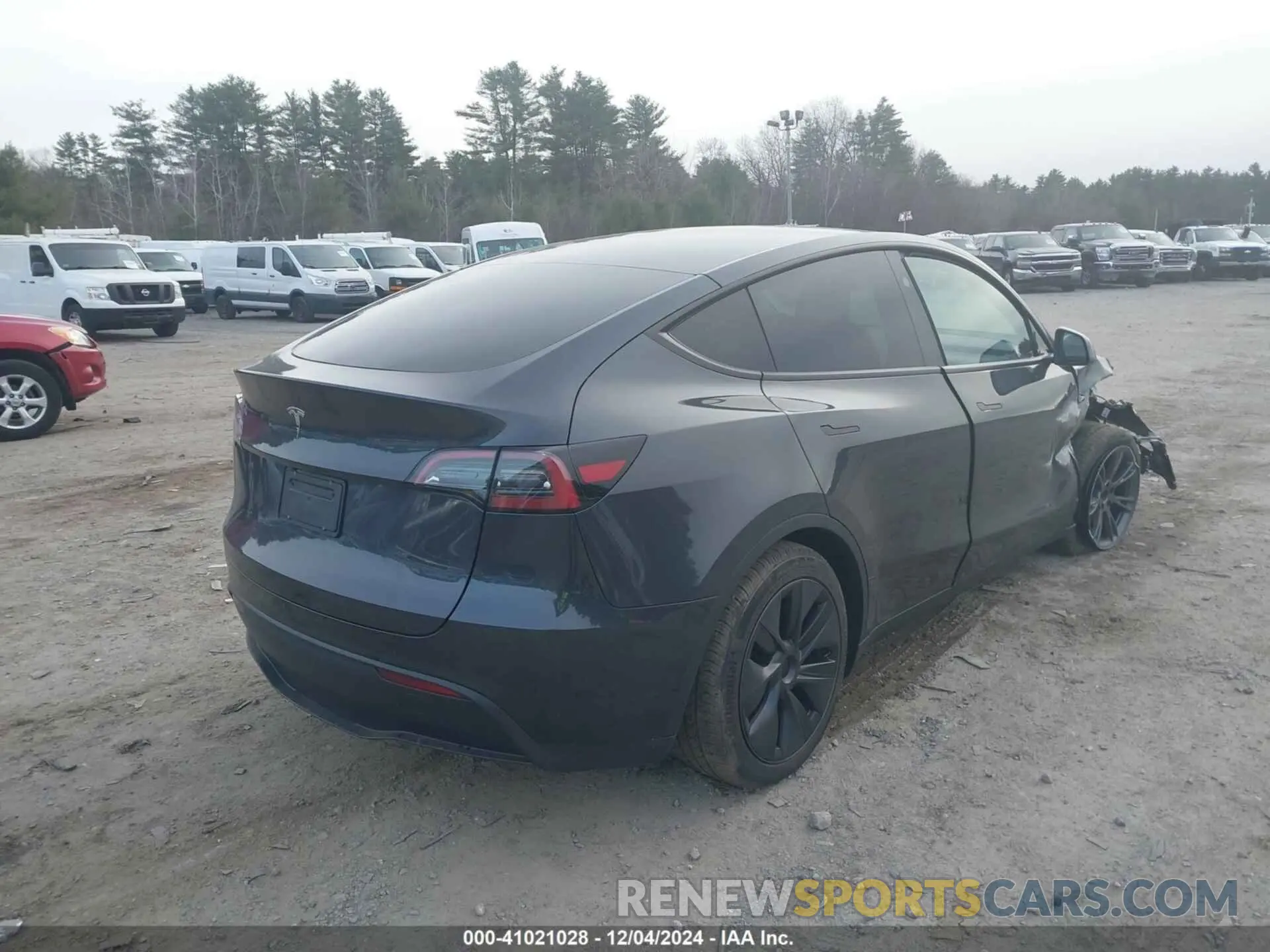 4 Фотография поврежденного автомобиля 7SAYGDED6SF242199 TESLA MODEL Y 2025