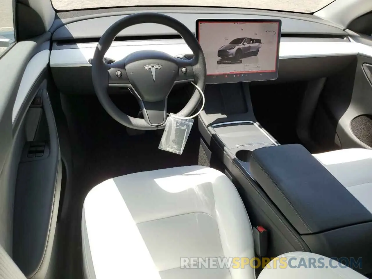 8 Photograph of a damaged car 7SAYGDED6SF253901 TESLA MODEL Y 2025