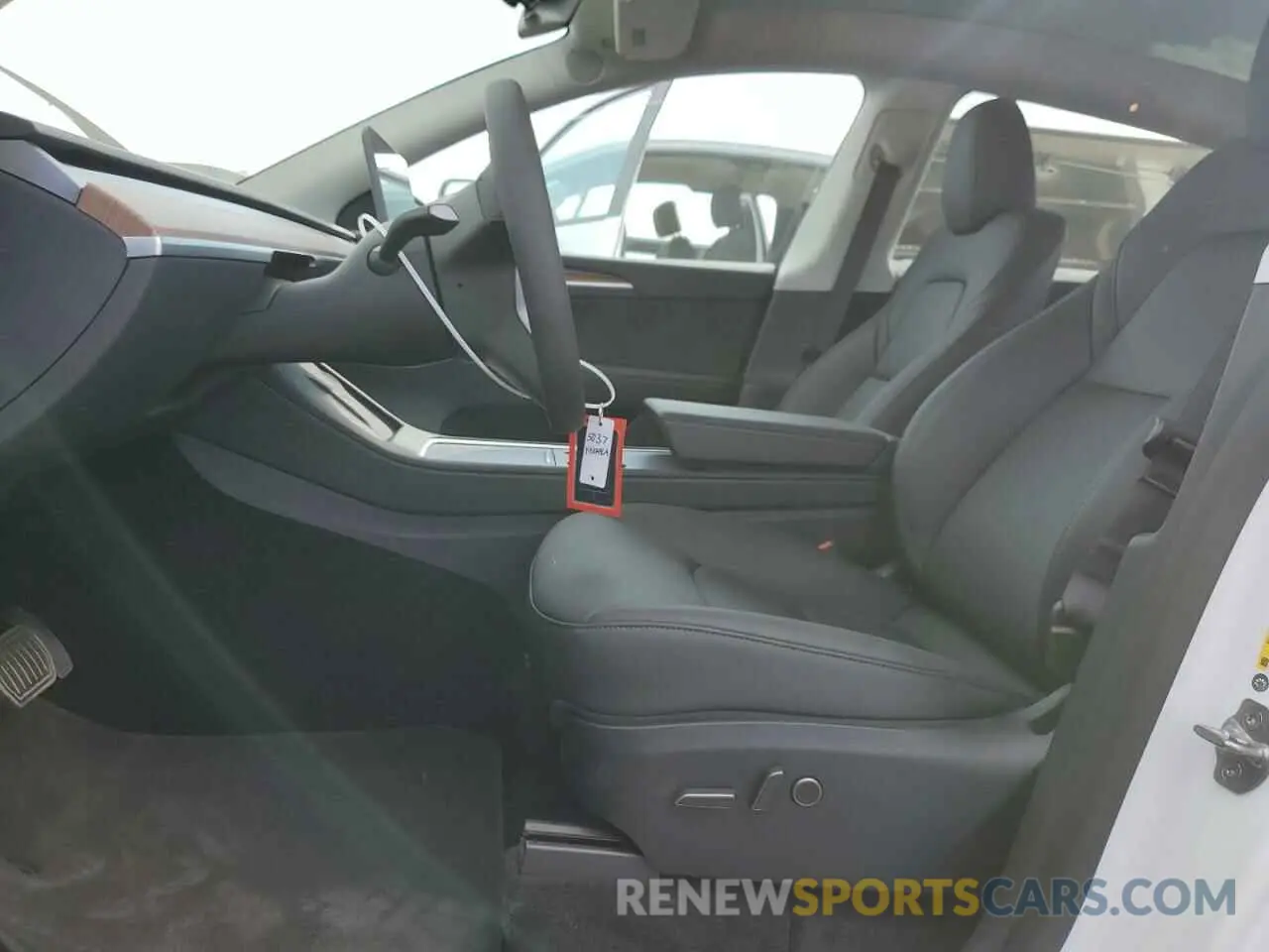 7 Photograph of a damaged car 7SAYGDED6SF271931 TESLA MODEL Y 2025