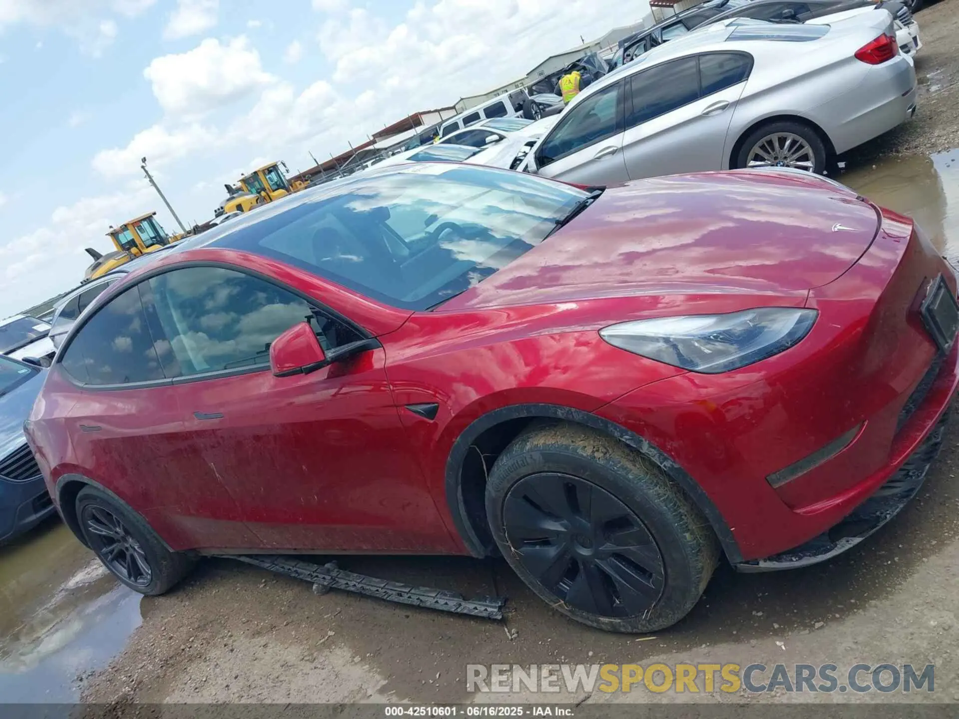 12 Photograph of a damaged car 7SAYGDED7SA360212 TESLA MODEL Y 2025