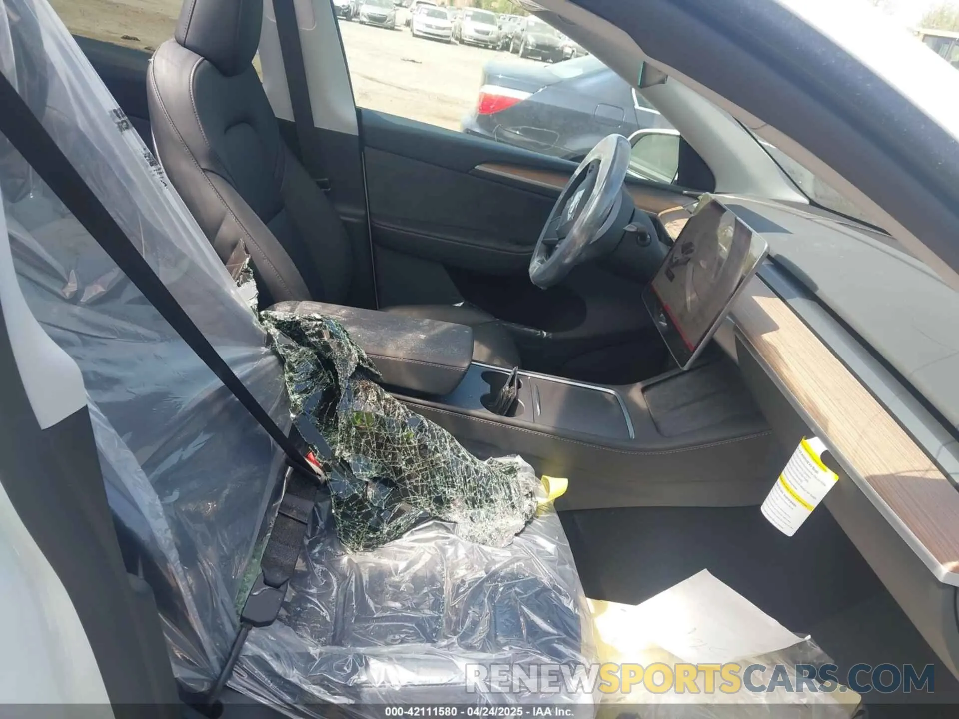 5 Фотография поврежденного автомобиля 7SAYGDED7SA378872 TESLA MODEL Y 2025
