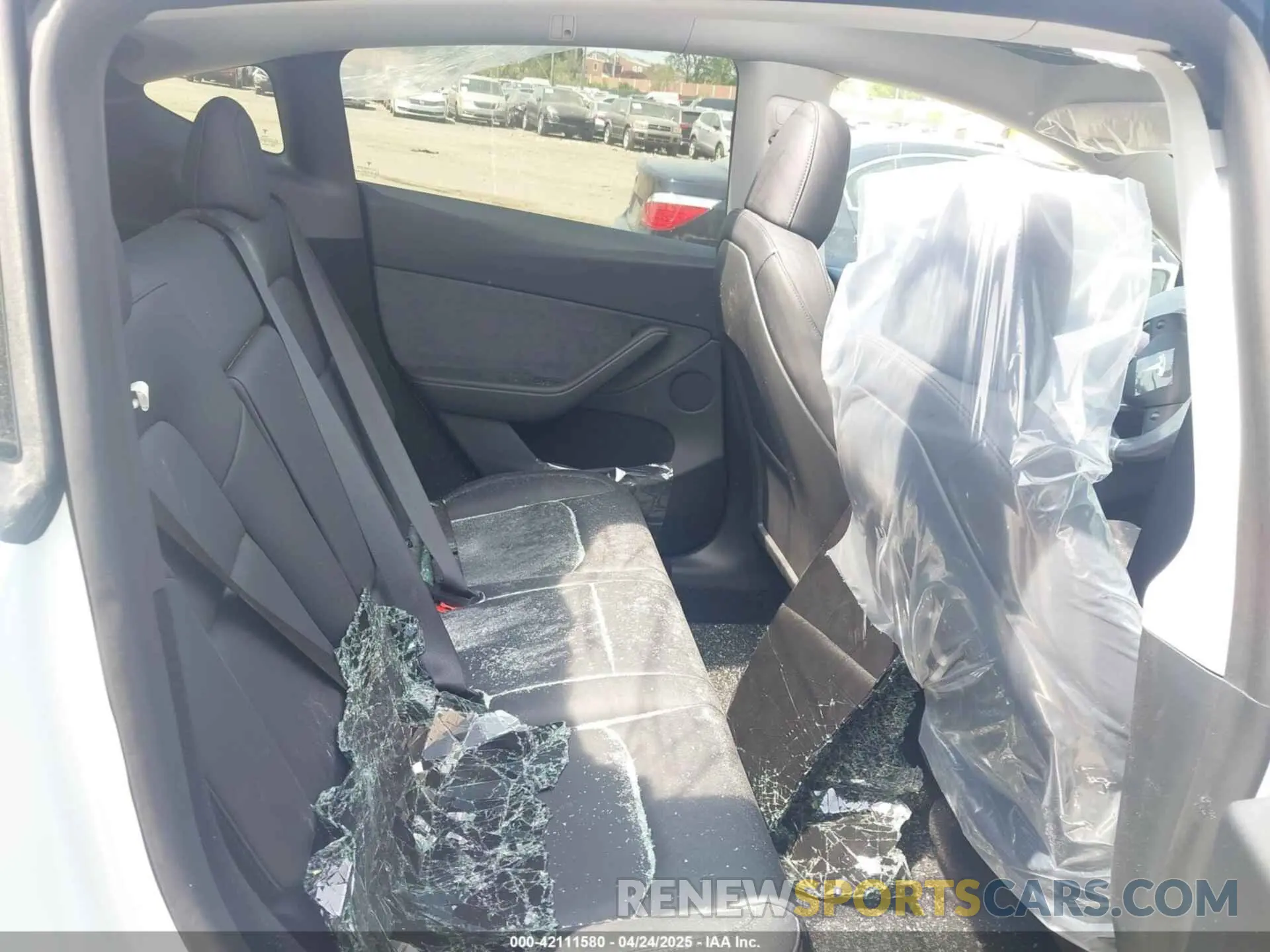 8 Фотография поврежденного автомобиля 7SAYGDED7SA378872 TESLA MODEL Y 2025
