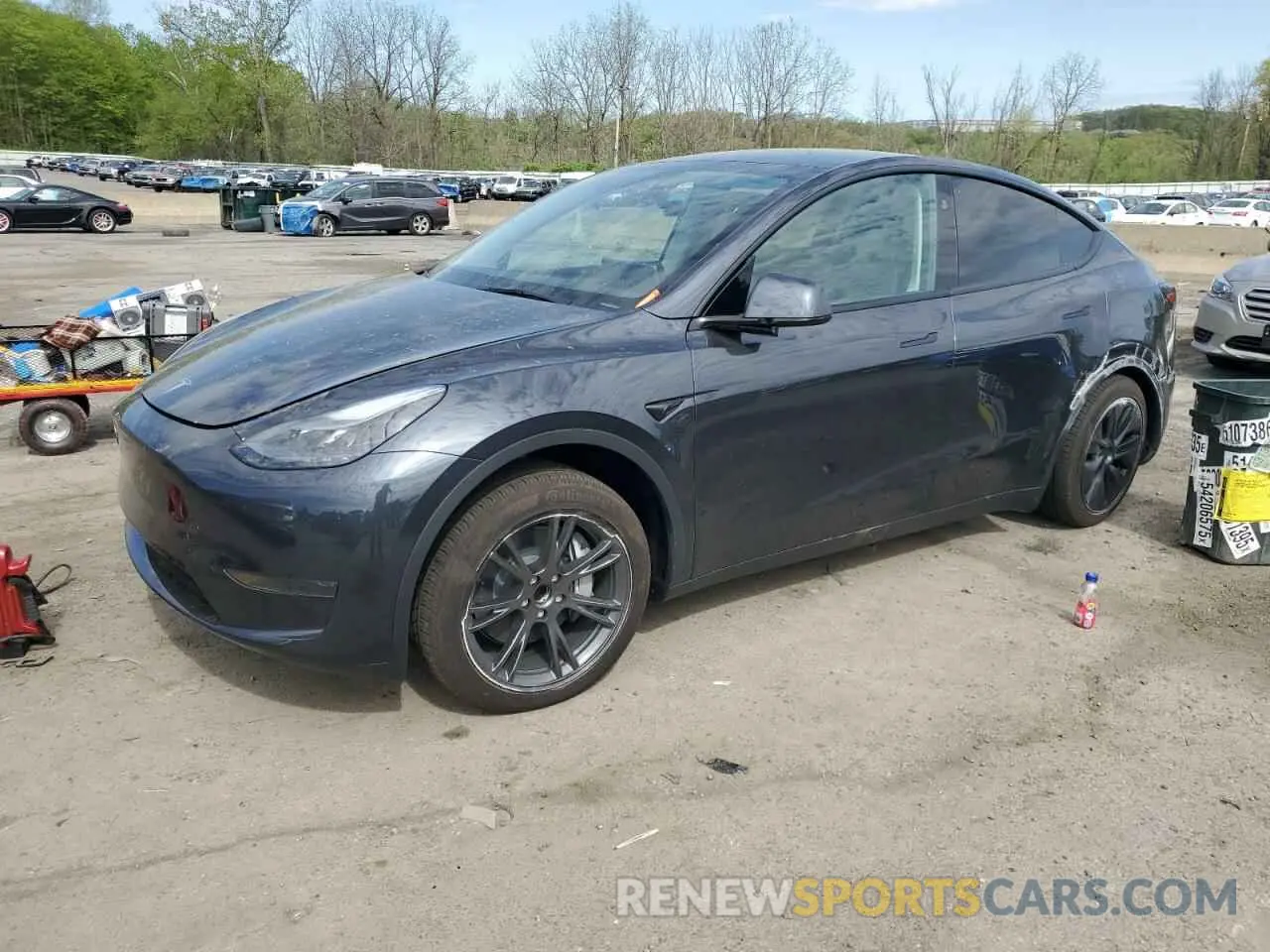 1 Photograph of a damaged car 7SAYGDED7SF320702 TESLA MODEL Y 2025