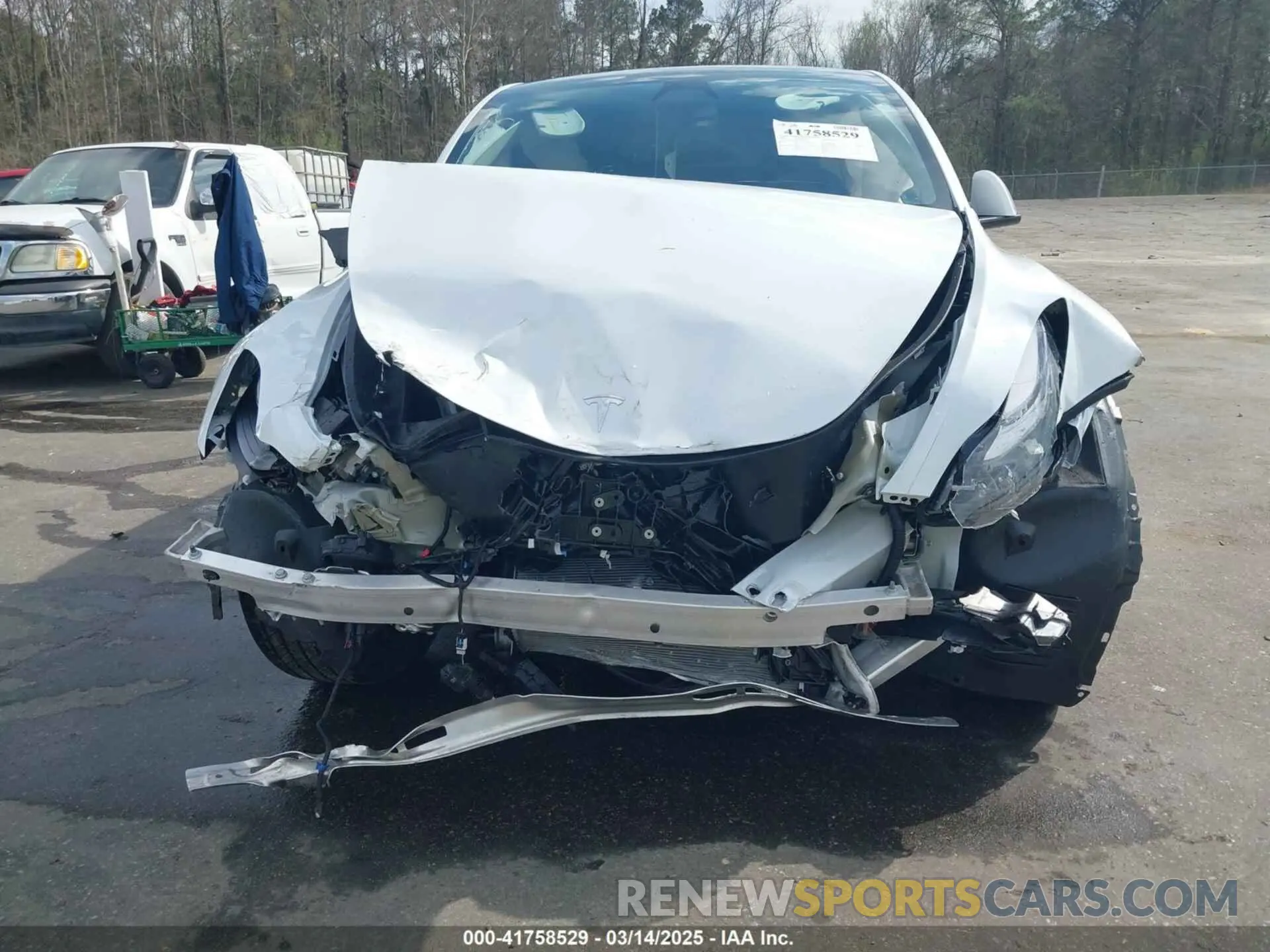 11 Фотография поврежденного автомобиля 7SAYGDED8SA365144 TESLA MODEL Y 2025