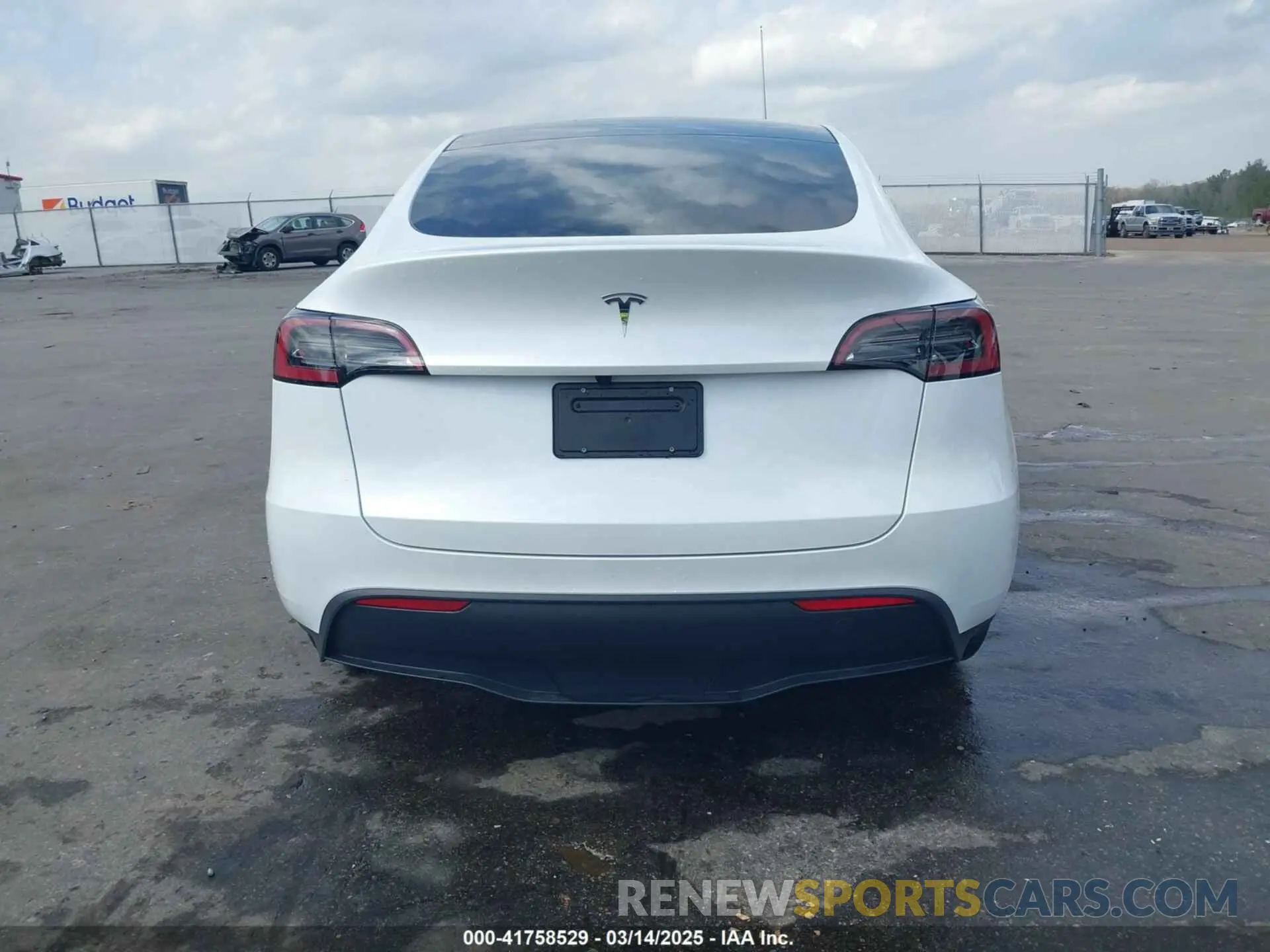 15 Фотография поврежденного автомобиля 7SAYGDED8SA365144 TESLA MODEL Y 2025