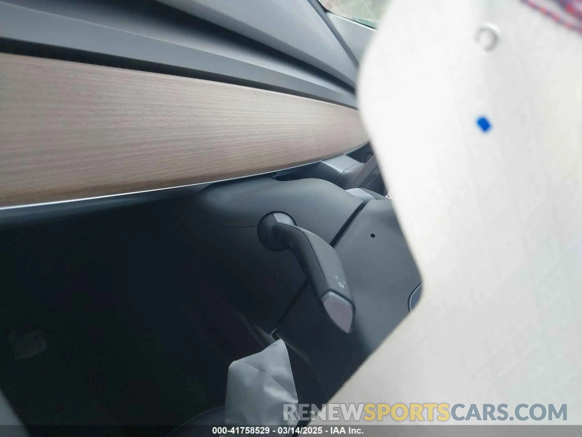 16 Фотография поврежденного автомобиля 7SAYGDED8SA365144 TESLA MODEL Y 2025