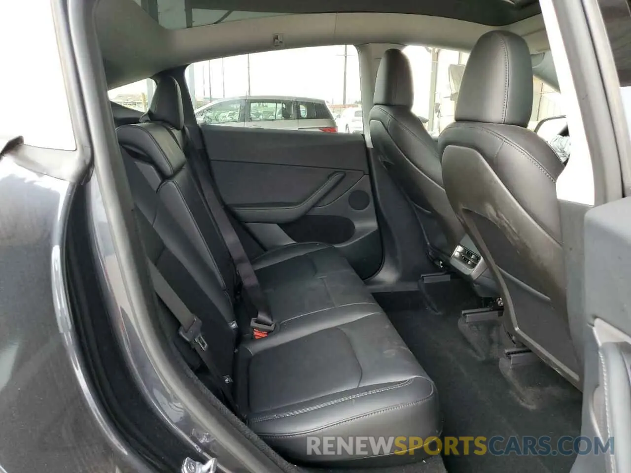 11 Photograph of a damaged car 7SAYGDED8SF218700 TESLA MODEL Y 2025