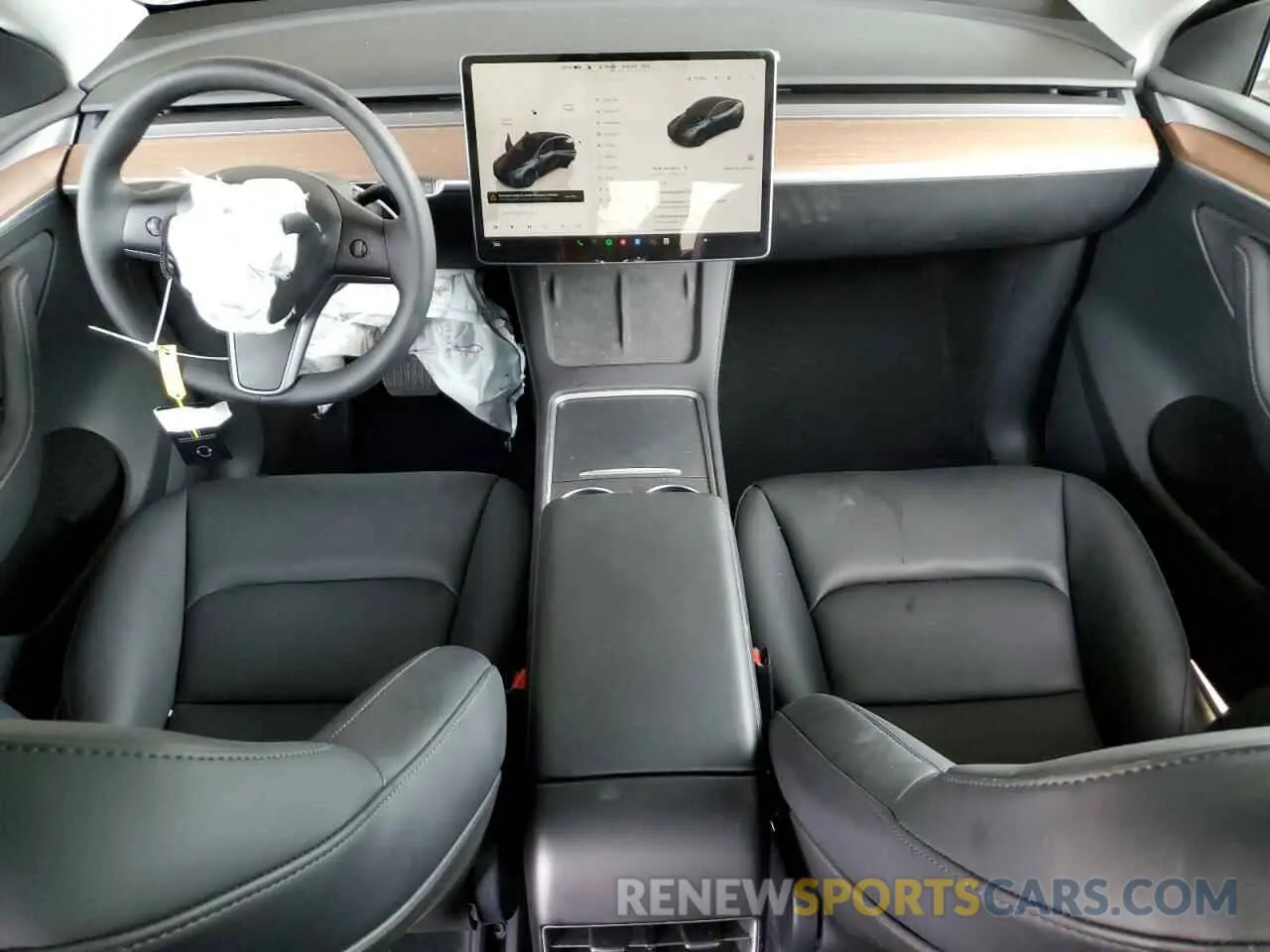 8 Photograph of a damaged car 7SAYGDED8SF218700 TESLA MODEL Y 2025