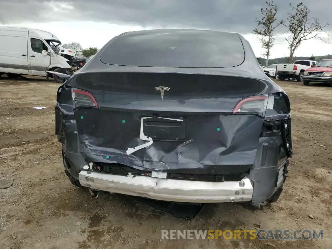 6 Фотография поврежденного автомобиля 7SAYGDED9SF256291 TESLA MODEL Y 2025
