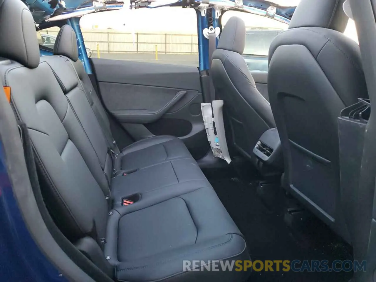 11 Photograph of a damaged car 7SAYGDEDXSF232808 TESLA MODEL Y 2025