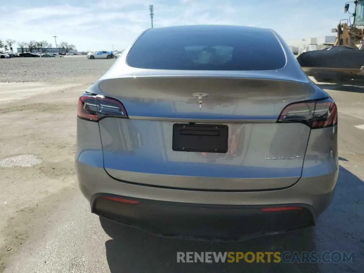 6 Фотография поврежденного автомобиля 7SAYGDEE0SA350114 TESLA MODEL Y 2025