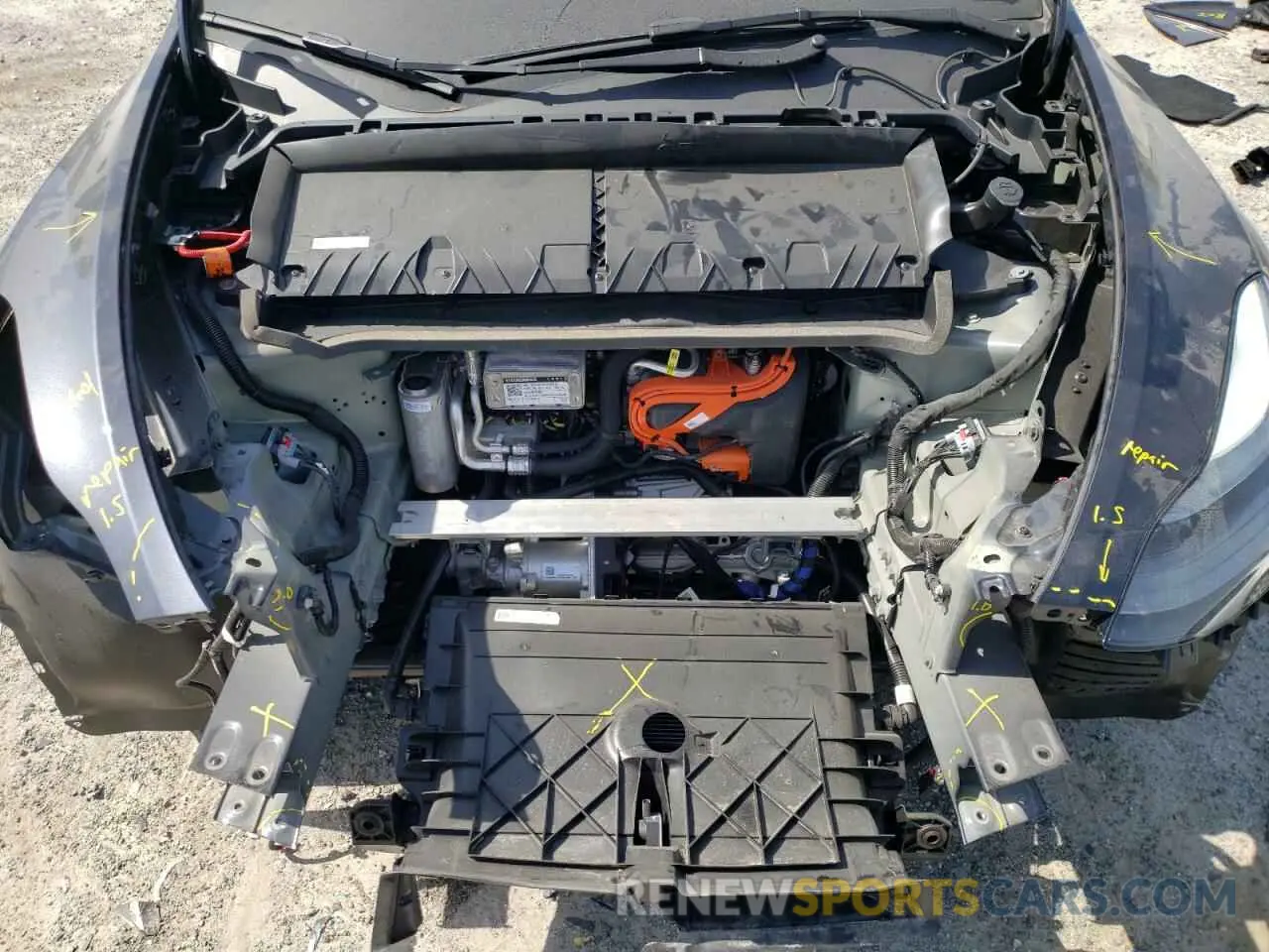 11 Photograph of a damaged car 7SAYGDEE0SA367575 TESLA MODEL Y 2025