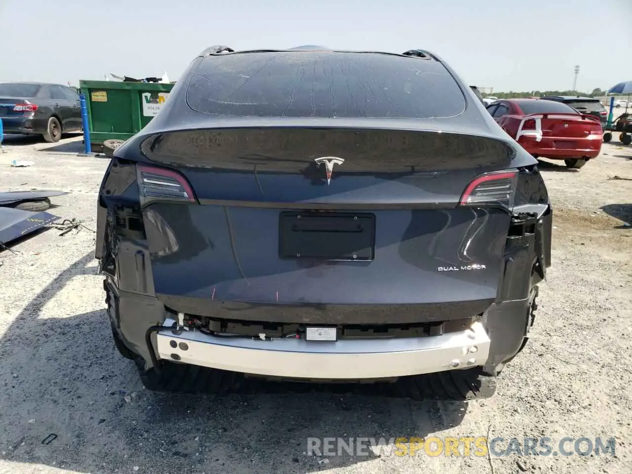 6 Photograph of a damaged car 7SAYGDEE0SA367575 TESLA MODEL Y 2025