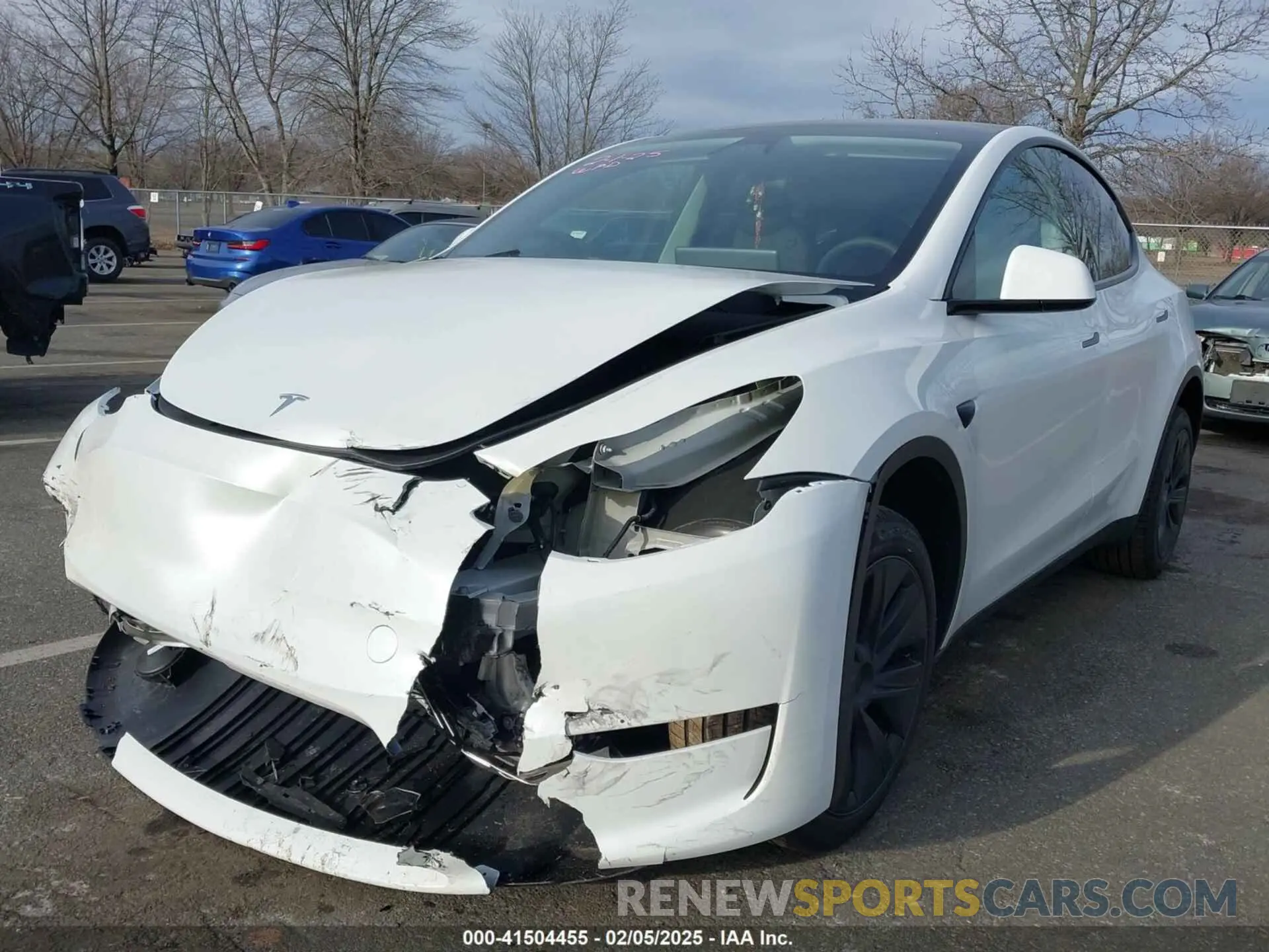 2 Photograph of a damaged car 7SAYGDEE1SA343429 TESLA MODEL Y 2025