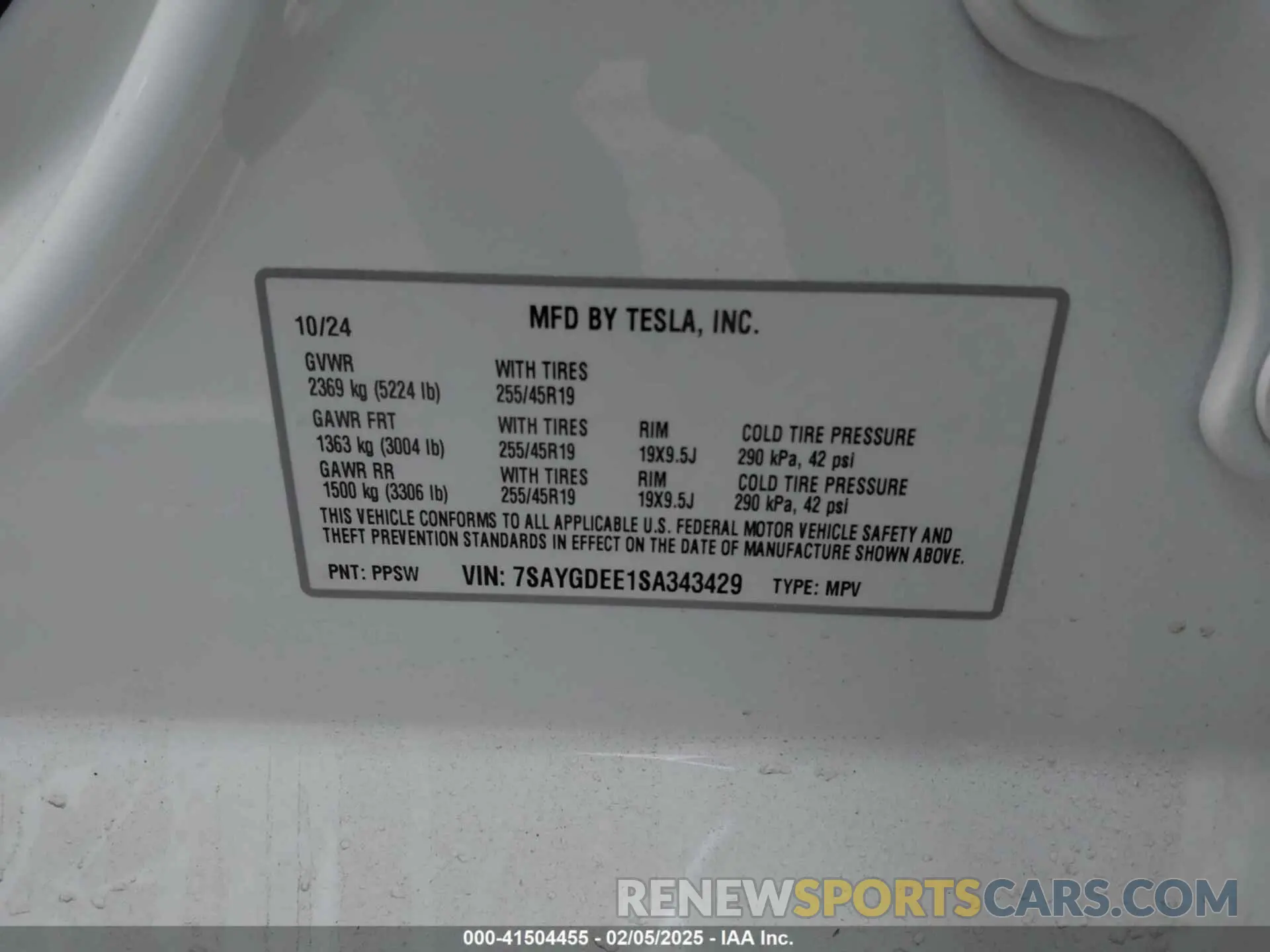 9 Photograph of a damaged car 7SAYGDEE1SA343429 TESLA MODEL Y 2025