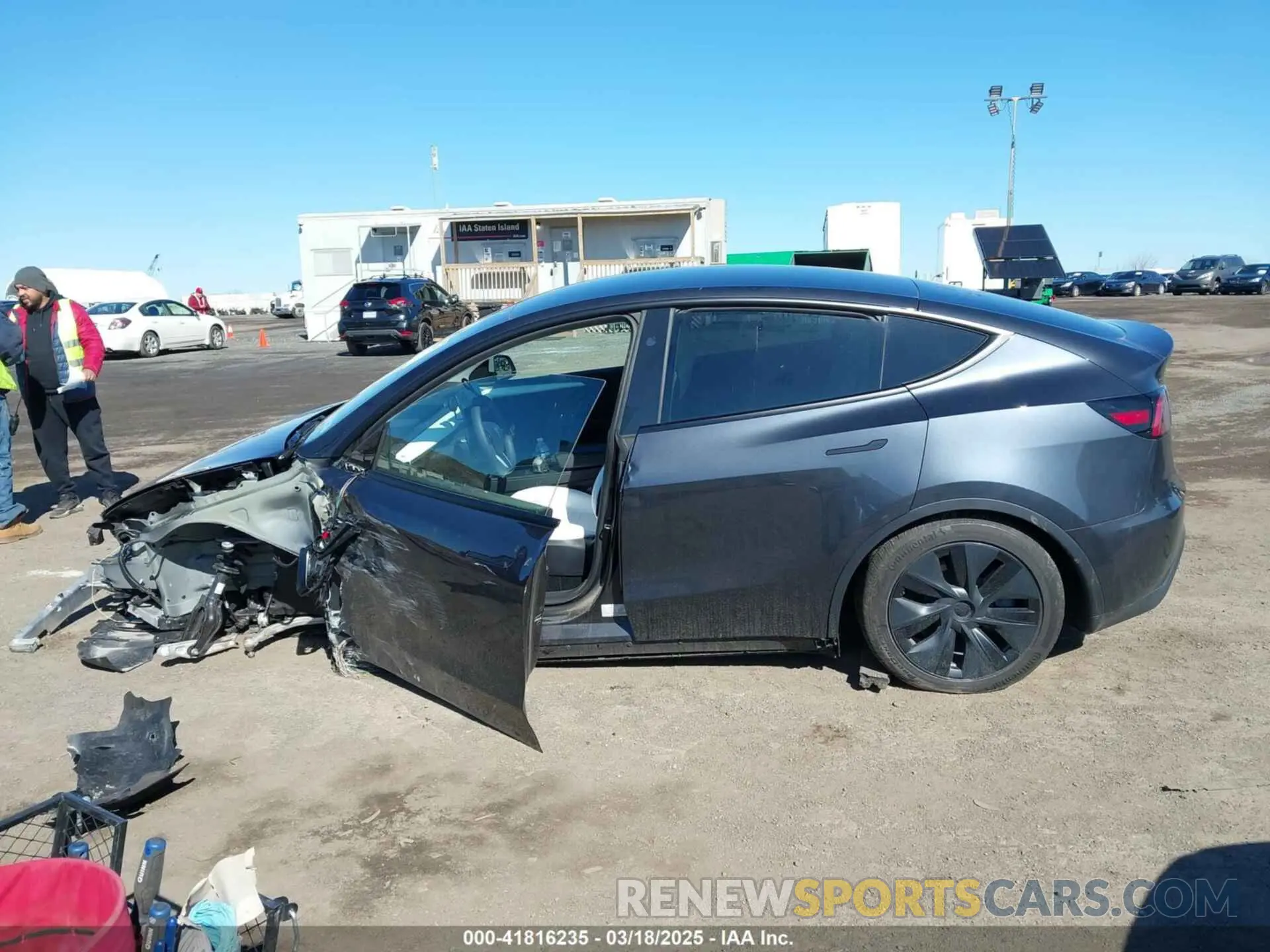 13 Photograph of a damaged car 7SAYGDEE1SA351255 TESLA MODEL Y 2025