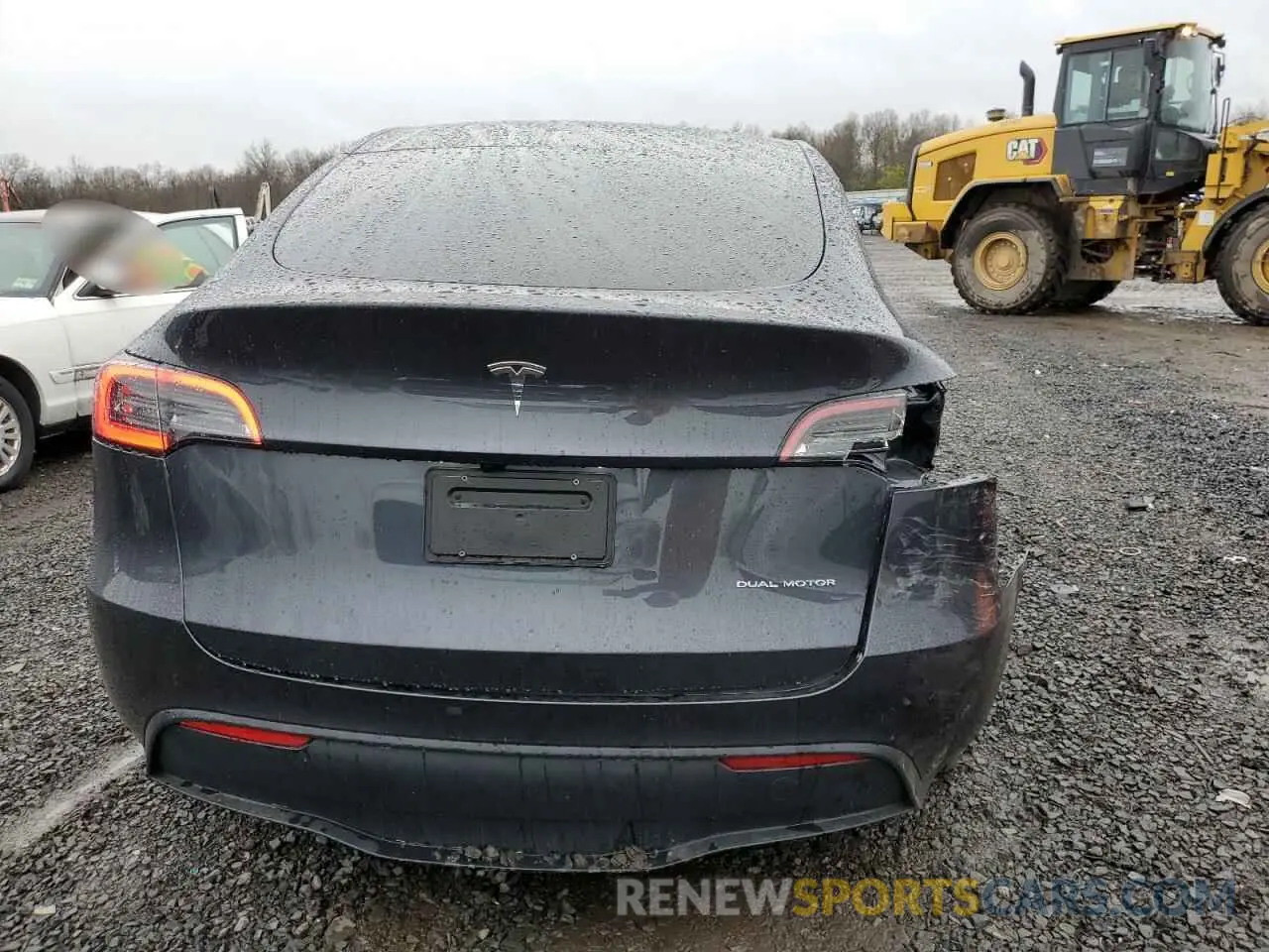 6 Photograph of a damaged car 7SAYGDEE1SA353779 TESLA MODEL Y 2025