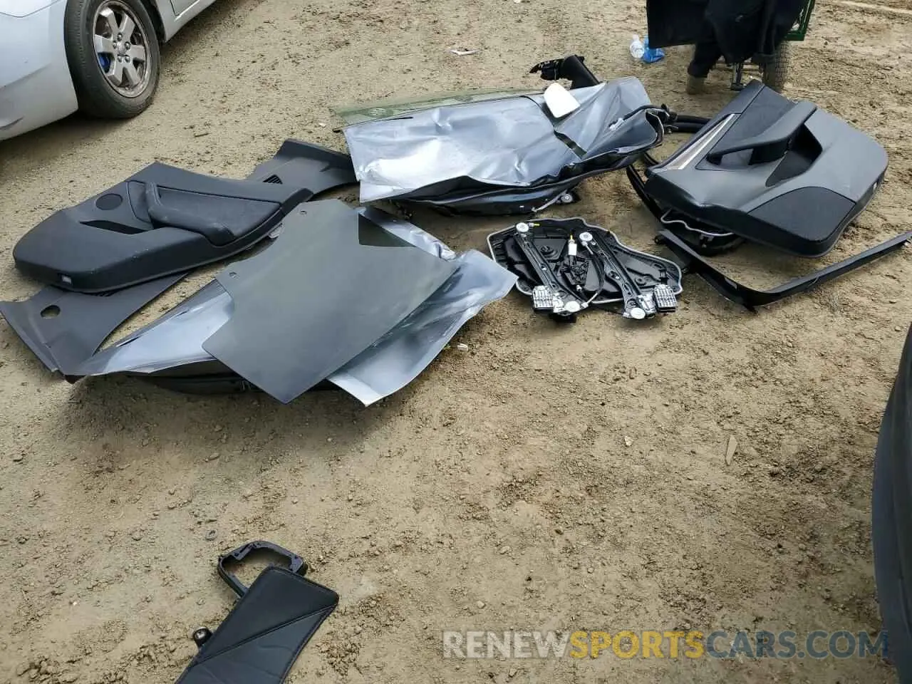 14 Photograph of a damaged car 7SAYGDEE1SF243530 TESLA MODEL Y 2025