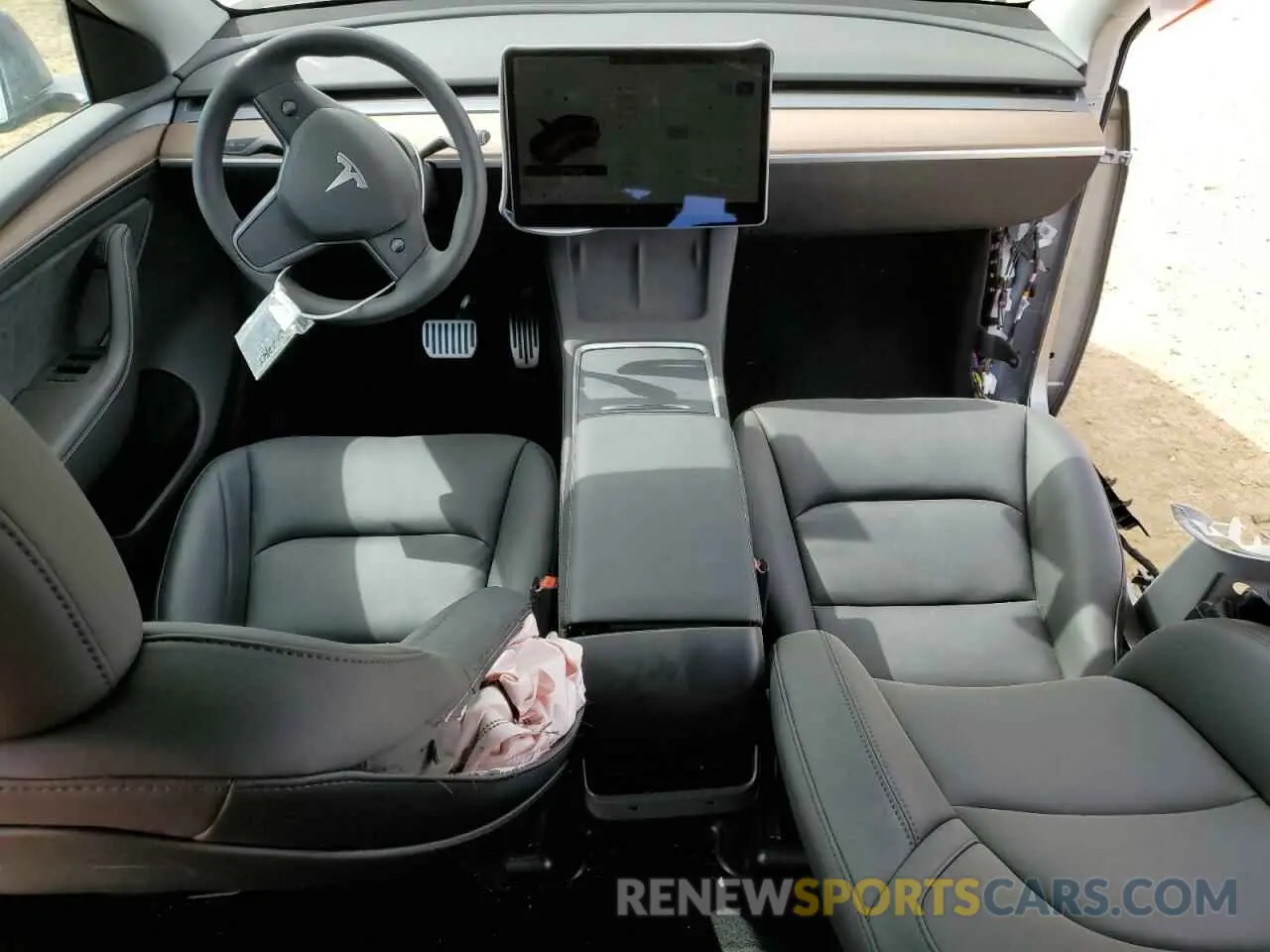 8 Photograph of a damaged car 7SAYGDEE1SF243530 TESLA MODEL Y 2025