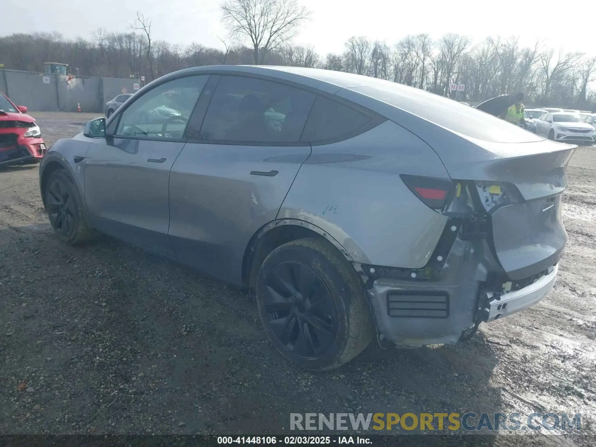 3 Фотография поврежденного автомобиля 7SAYGDEE3SF218015 TESLA MODEL Y 2025
