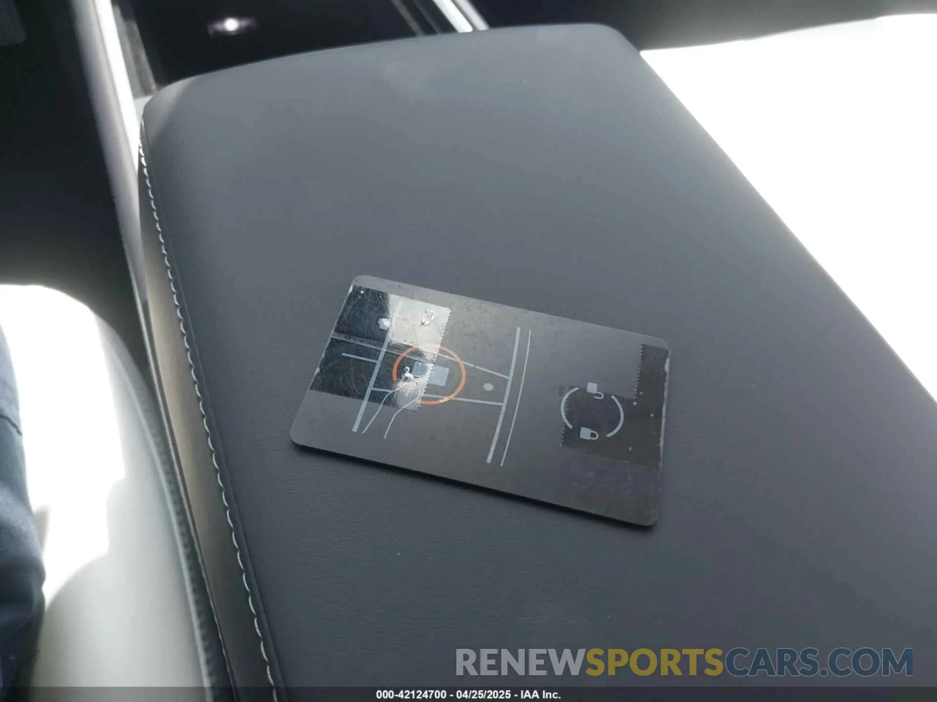11 Photograph of a damaged car 7SAYGDEE3SF241486 TESLA MODEL Y 2025