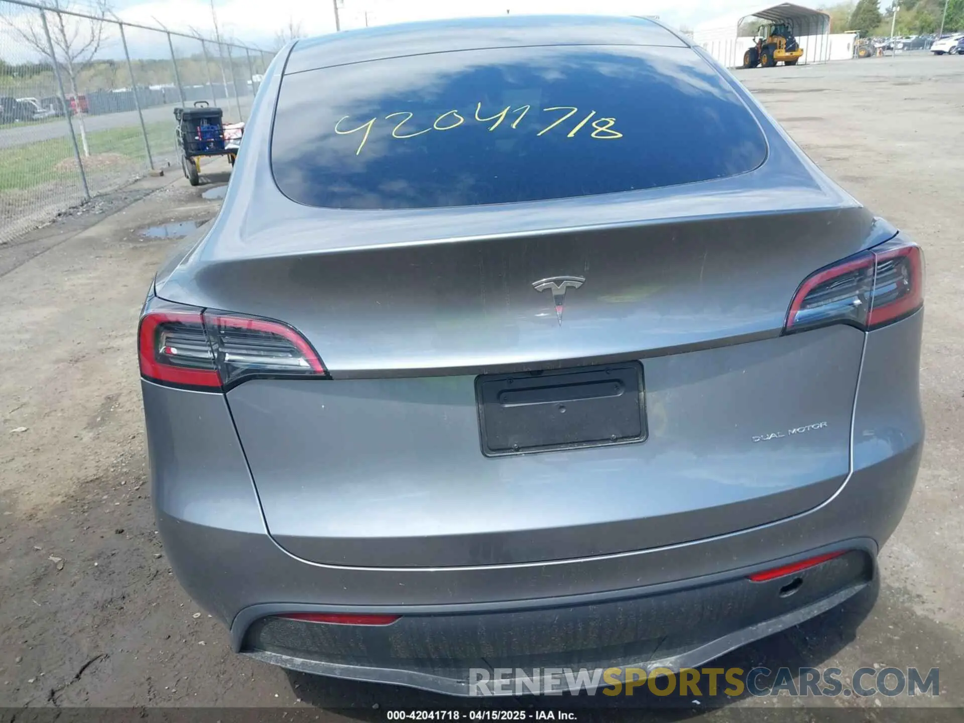 16 Фотография поврежденного автомобиля 7SAYGDEE4SA341299 TESLA MODEL Y 2025