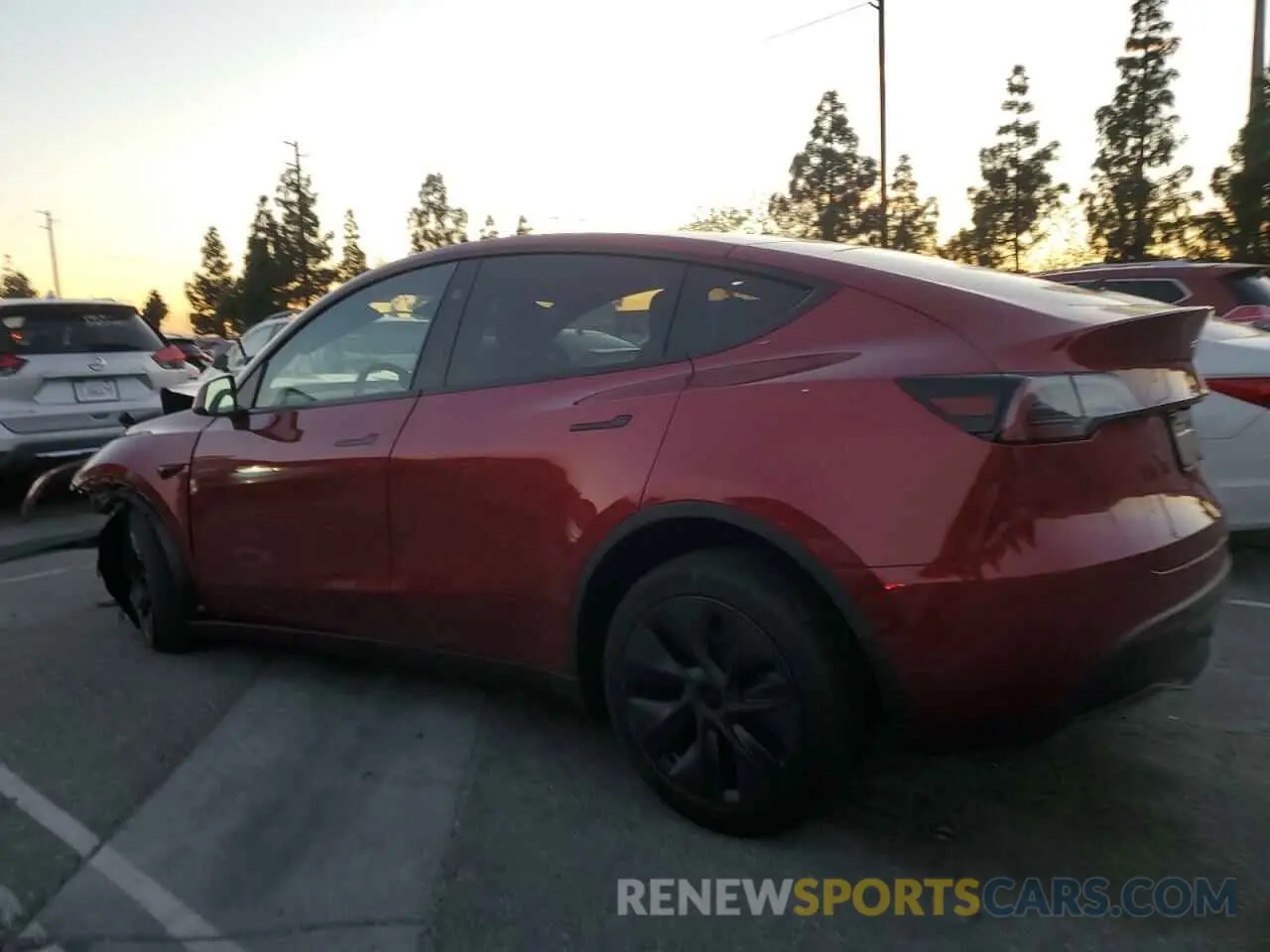 2 Photograph of a damaged car 7SAYGDEE4SF218265 TESLA MODEL Y 2025