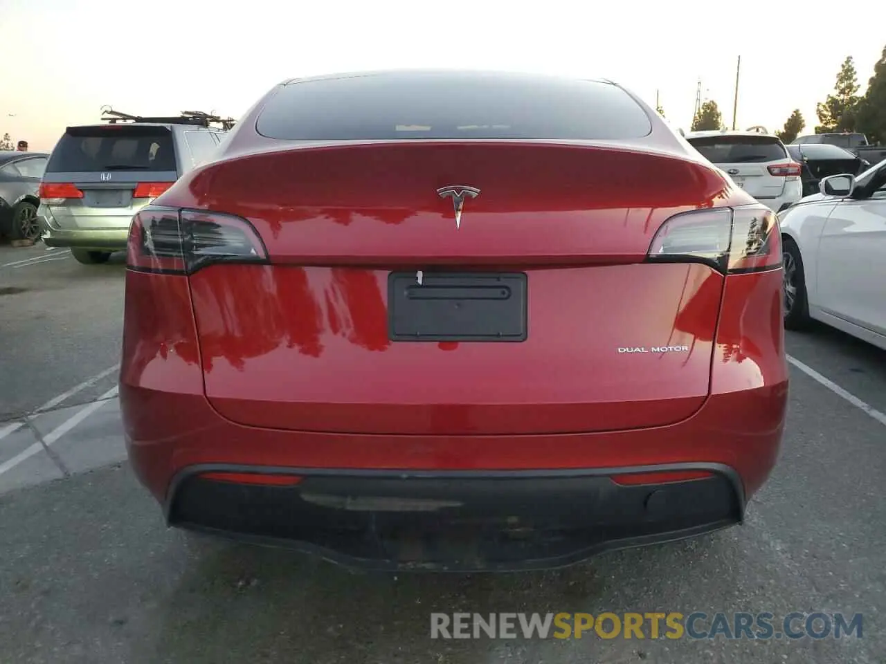 6 Photograph of a damaged car 7SAYGDEE4SF218265 TESLA MODEL Y 2025